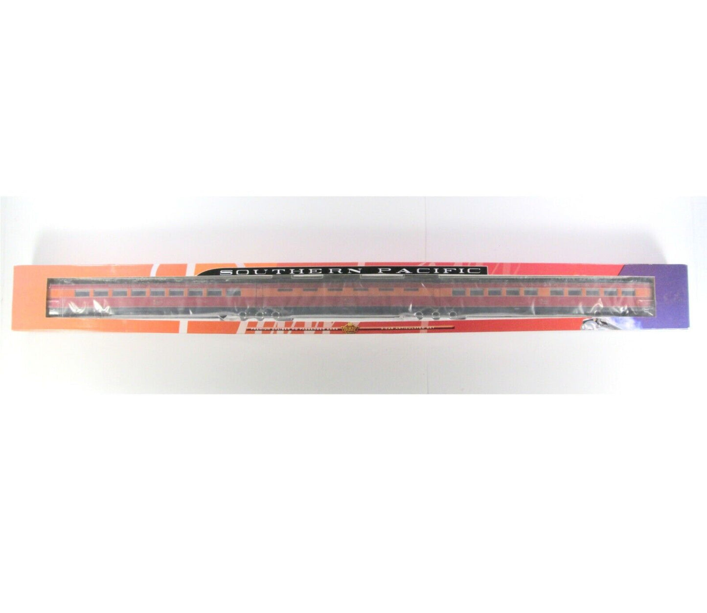 HO Scale *SP MORNING DAYLIGHT* Articulated Dining Car Set - BROADWAY LIMITED 686