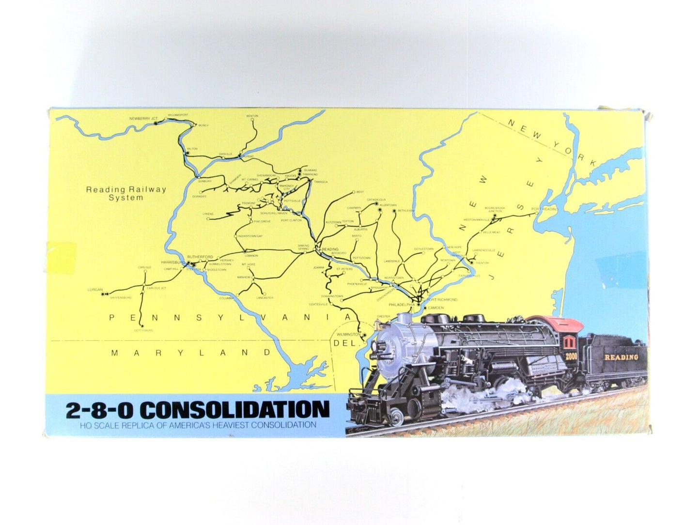HO Scale **READING** 2-8-0 Consolidation Locomotive w/ *Smoke* - Bachmann 53010