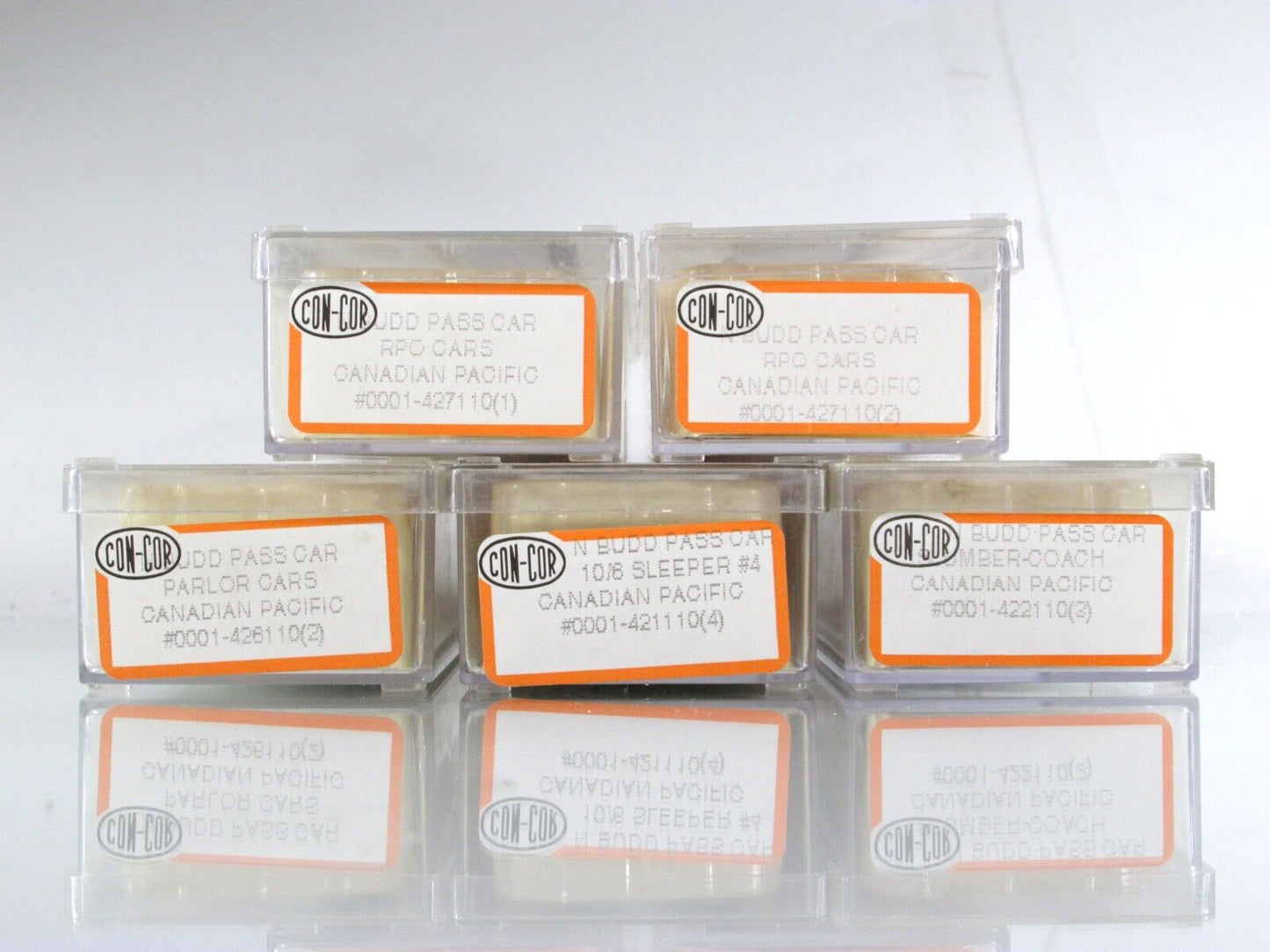 N Scale CANADIAN PACIFIC Lightweight Passenger 5-Car Set - Con-Cor, Knuckle Cplr