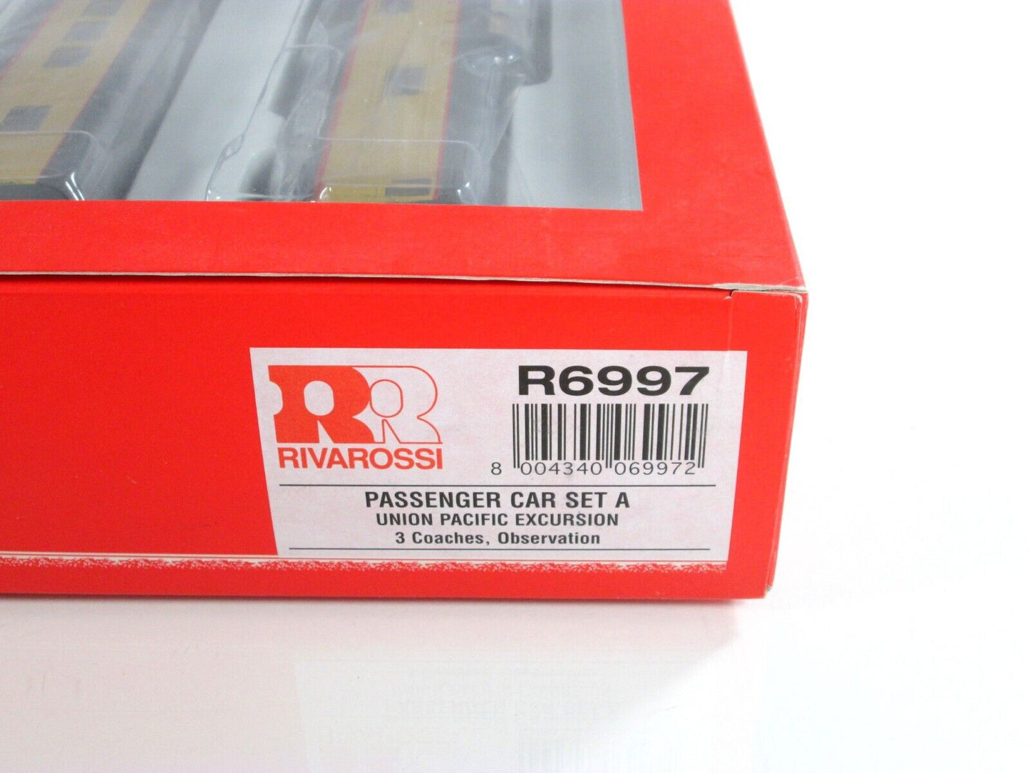 HO Scale *UNION PACIFIC EXCURSION* Passenger Set A -Rivarossi R6997, Knuckle Cpl