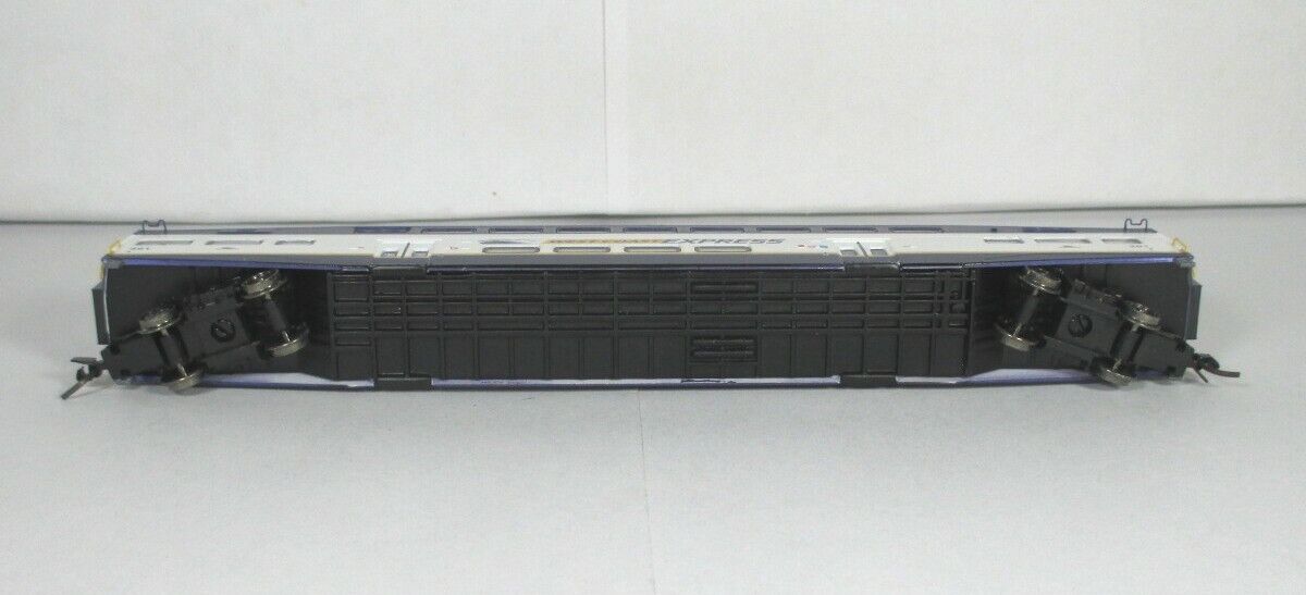 N Scale BOMBARDIER West Coast Express Commuter Coach Car #301 --- Athearn 10144