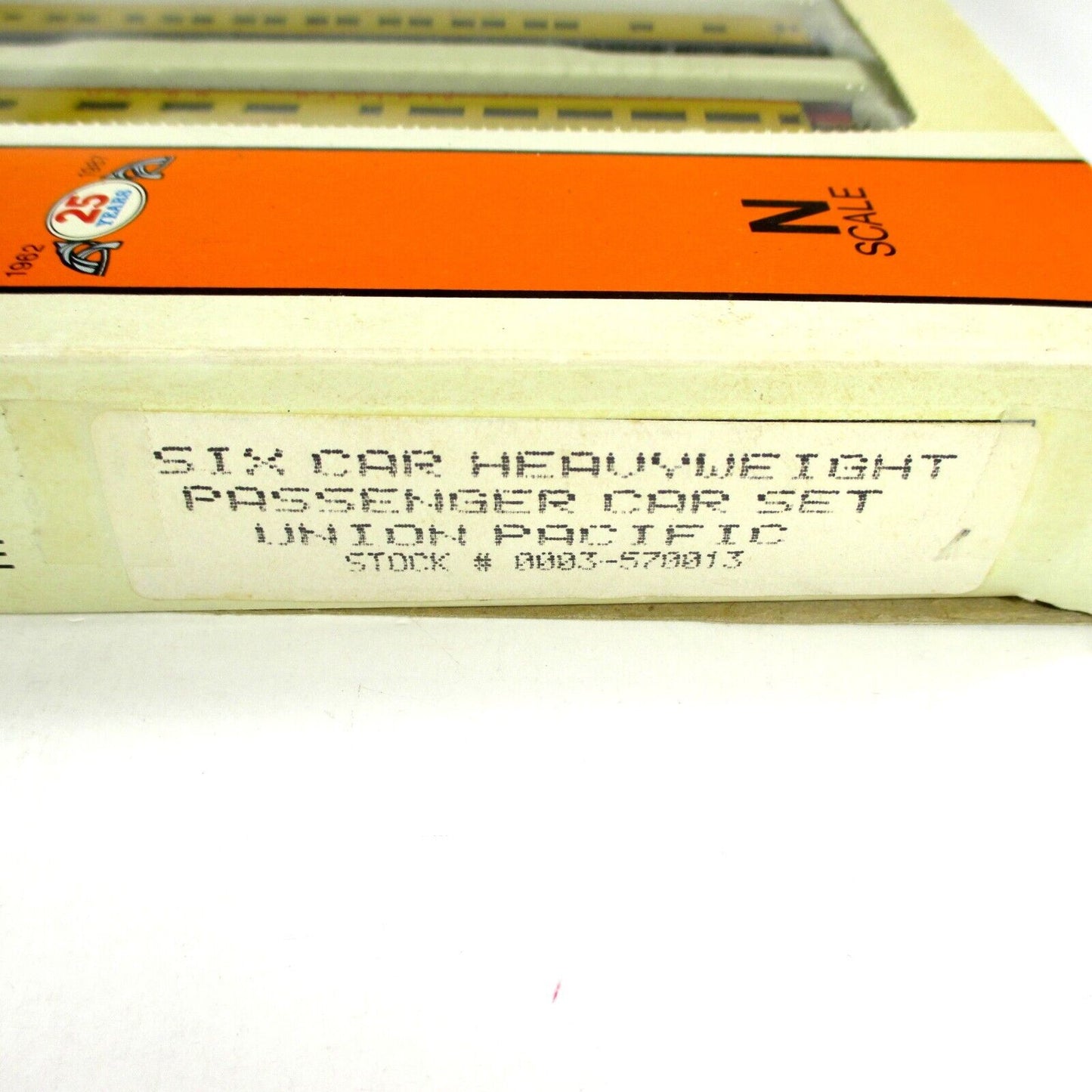 N Scale ***UNION PACIFIC*** HeavyWeight Passenger 6-Car Set ----- Con-Cor 570013