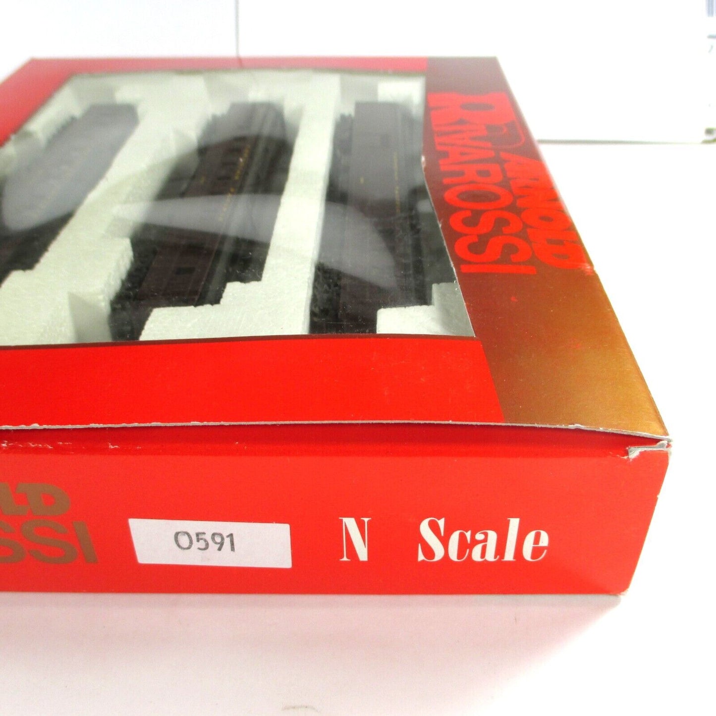 N Scale *CANADIAN PACIFIC* Heavyweight 3-Passenger Set - Arnold / Rivarossi 0591
