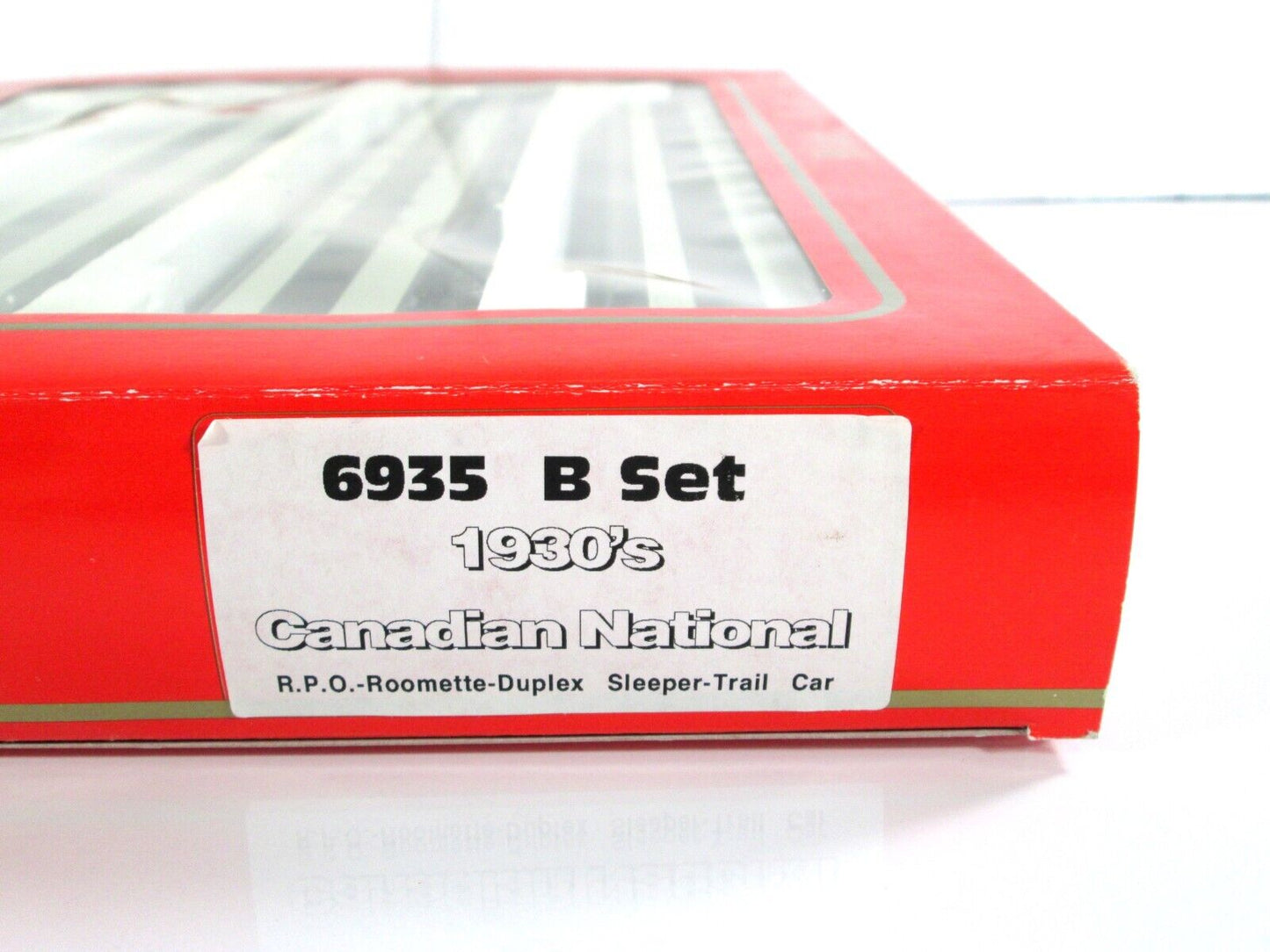 HO Scale ***CANADIAN NATIONAL*** 1930s Passenger 4-Car Set B ---- Rivarossi 6935