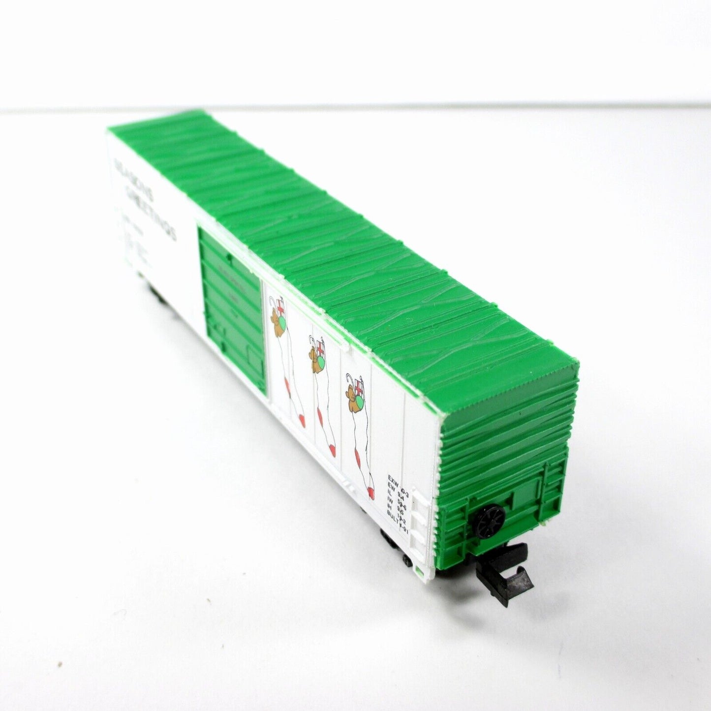 N Scale **SEASON'S GREETINGS** Christmas Stocking Box Car, 1992 -- Bev-Bel 10026