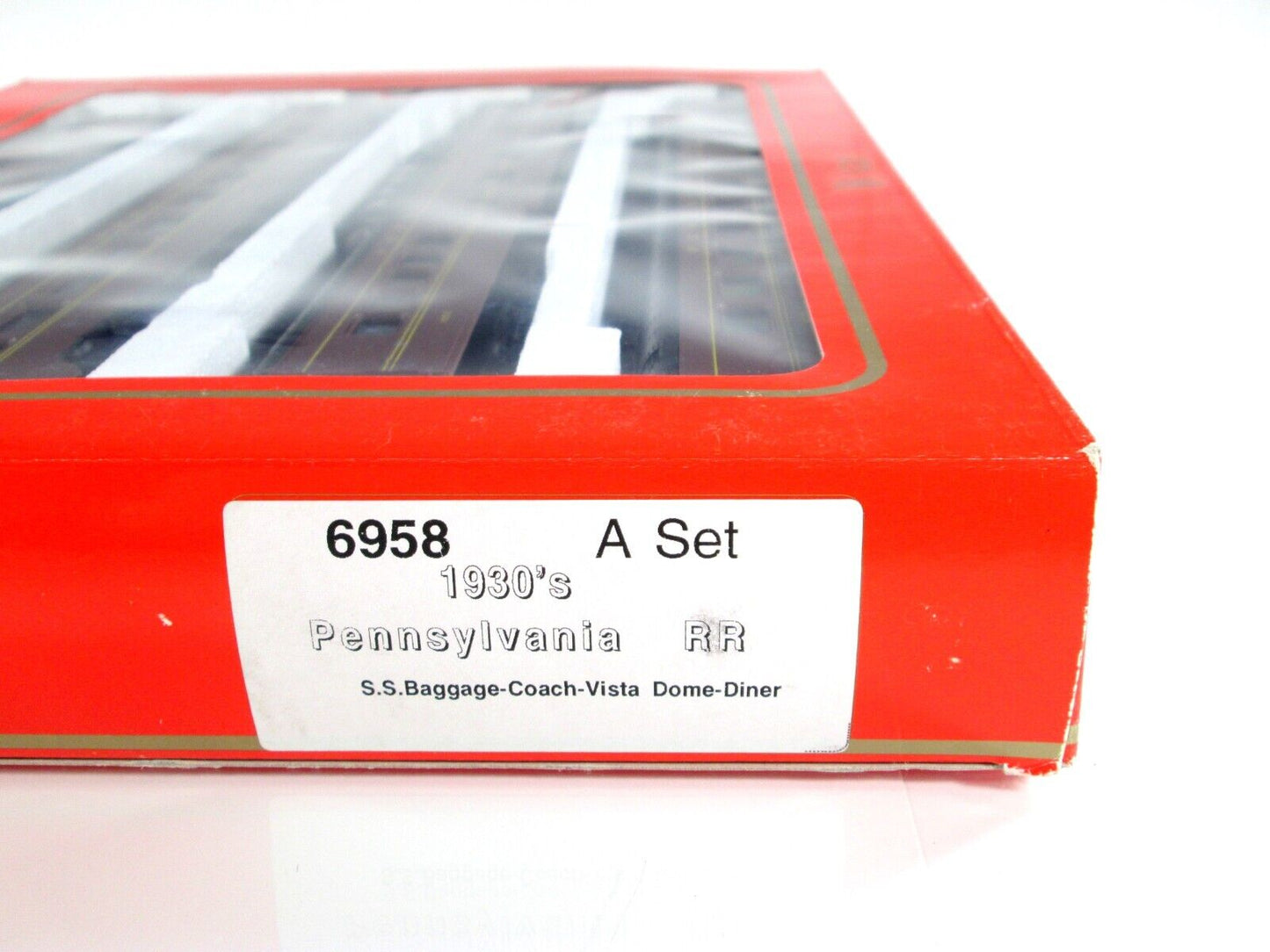 HO Scale *PENNSYLVANIA* 1930s Passenger 4-Car Set A - Rivarossi 6958, Interiors