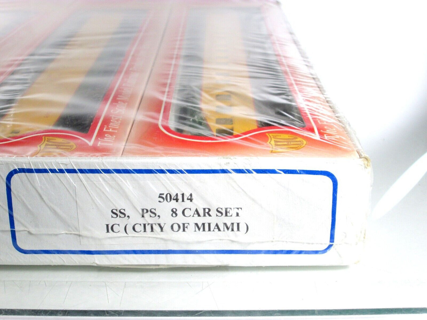 HO Scale **ILLINOIS CENTRAL CITY of MIAMI** Passenger Car 8-Pack Set - IHC 50414