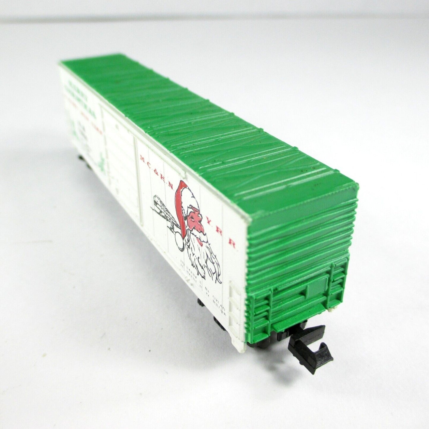 N Scale **MERRY CHRISTMAS, HAPPY NEW YEAR*** 50' Box Car, BB 1990 - Bev-Bel 2182