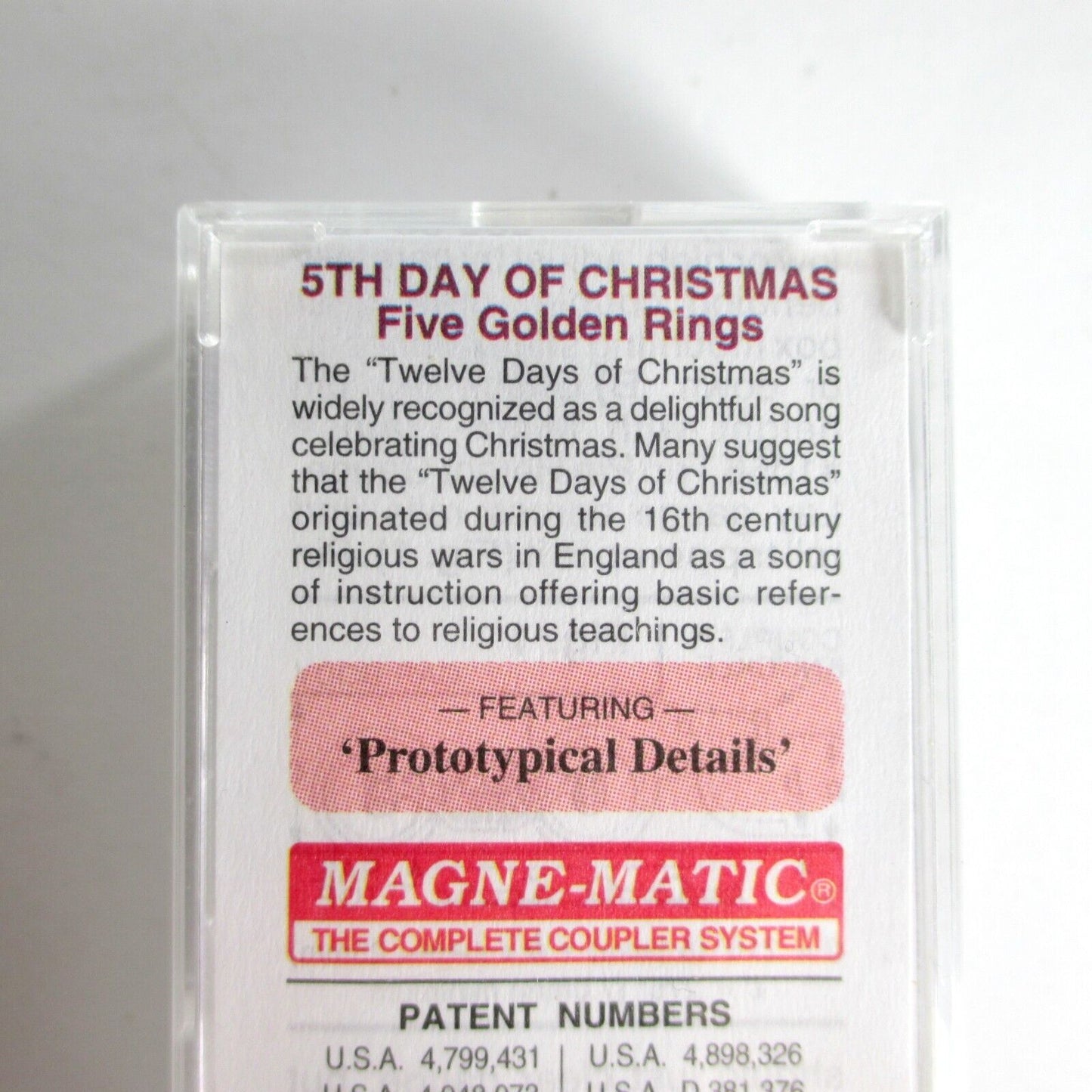 N Scale **FIVE GOLDEN RINGS** 12 Days Christmas Box Car - Micro Trains 02100505