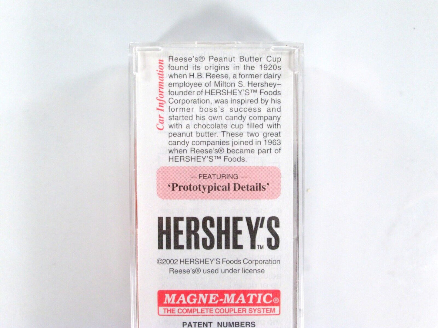 N Scale Hershey's ***REESE'S*** Peanut Butter Cups Box Car -- Micro Trains 21300