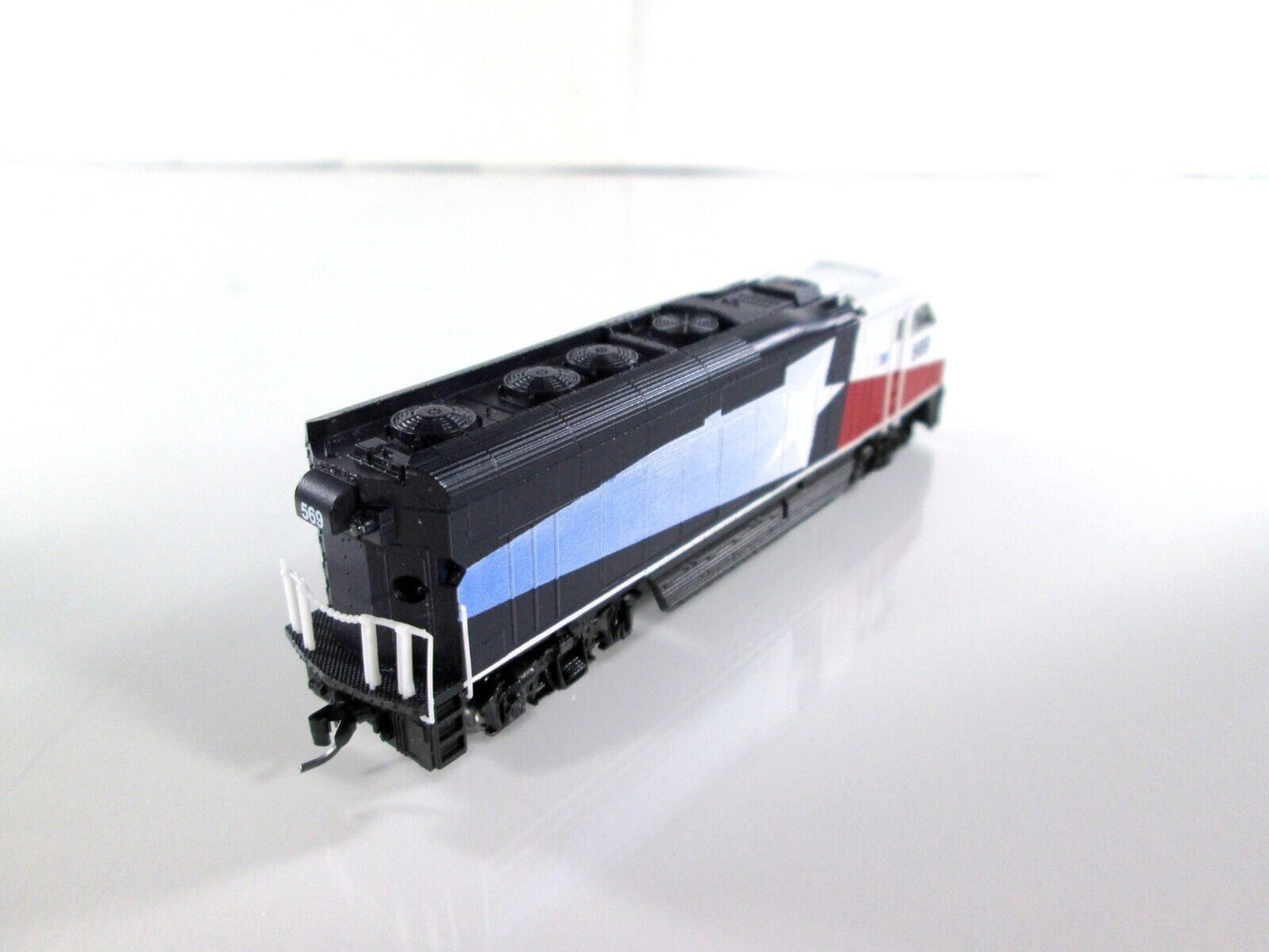 N Scale *DALLAS TRINITY RAILWAY* F59PHI Locomotive #569 --Athearn 10020 *DCC Rdy
