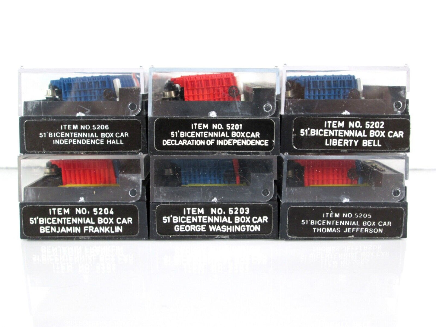 N Scale **BICENTENNIAL 1776-1976** American Independence Box Car Set -- Bachmann