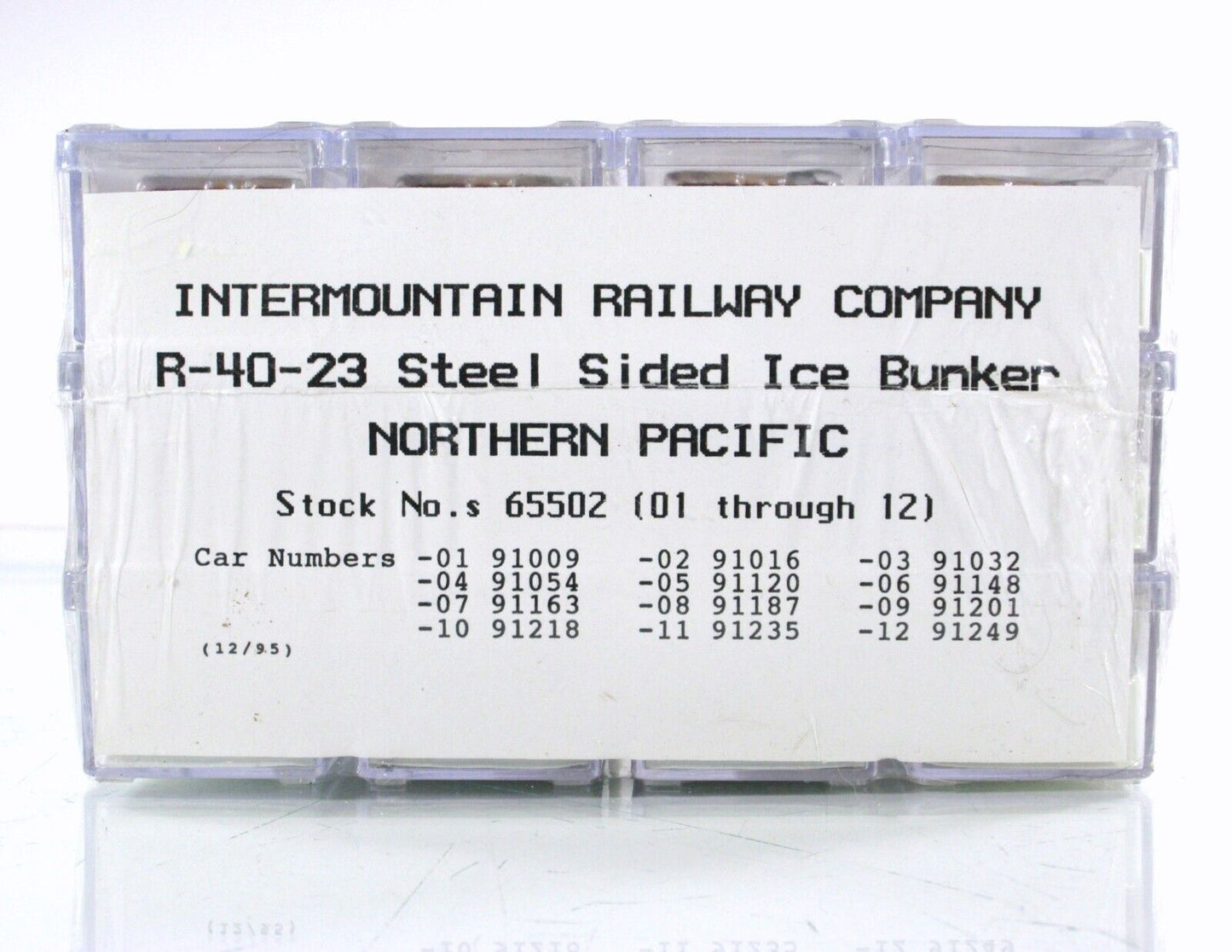 N Scale ***NORTHERN PACIFIC*** R-40-23 Reefer 12-Car Set --- Intermountain 65502