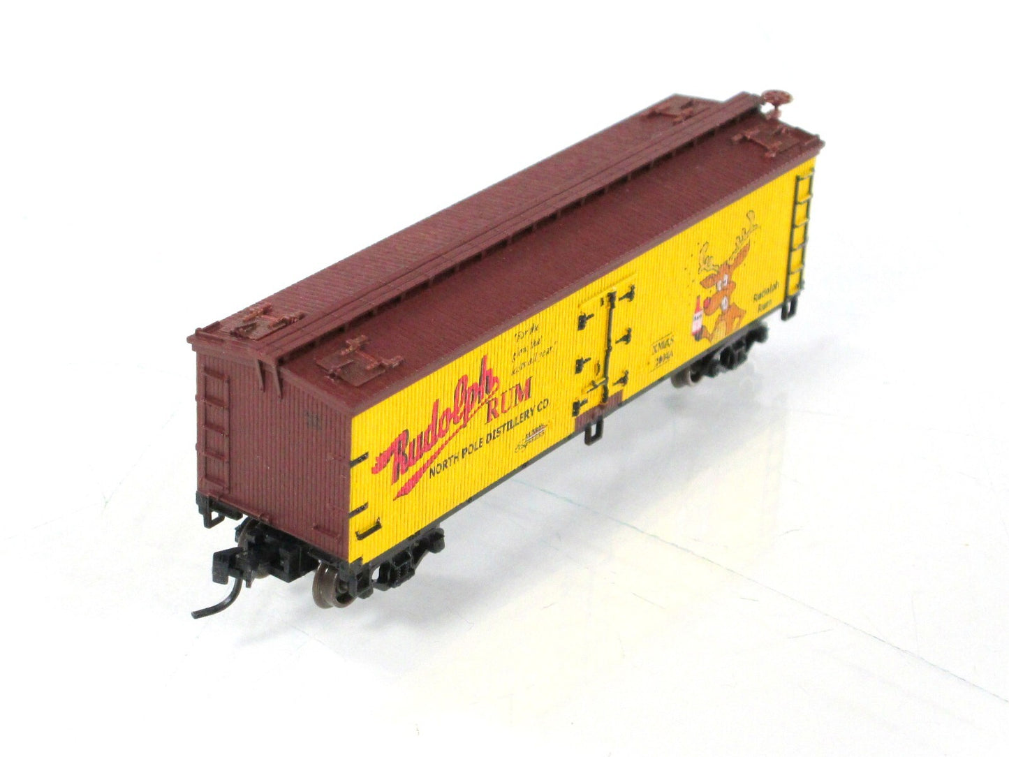 N Scale ***RUDOLPH RUM*** 40' Christmas Reefer #2004A ---- Atlas NTX-01 **RARE**