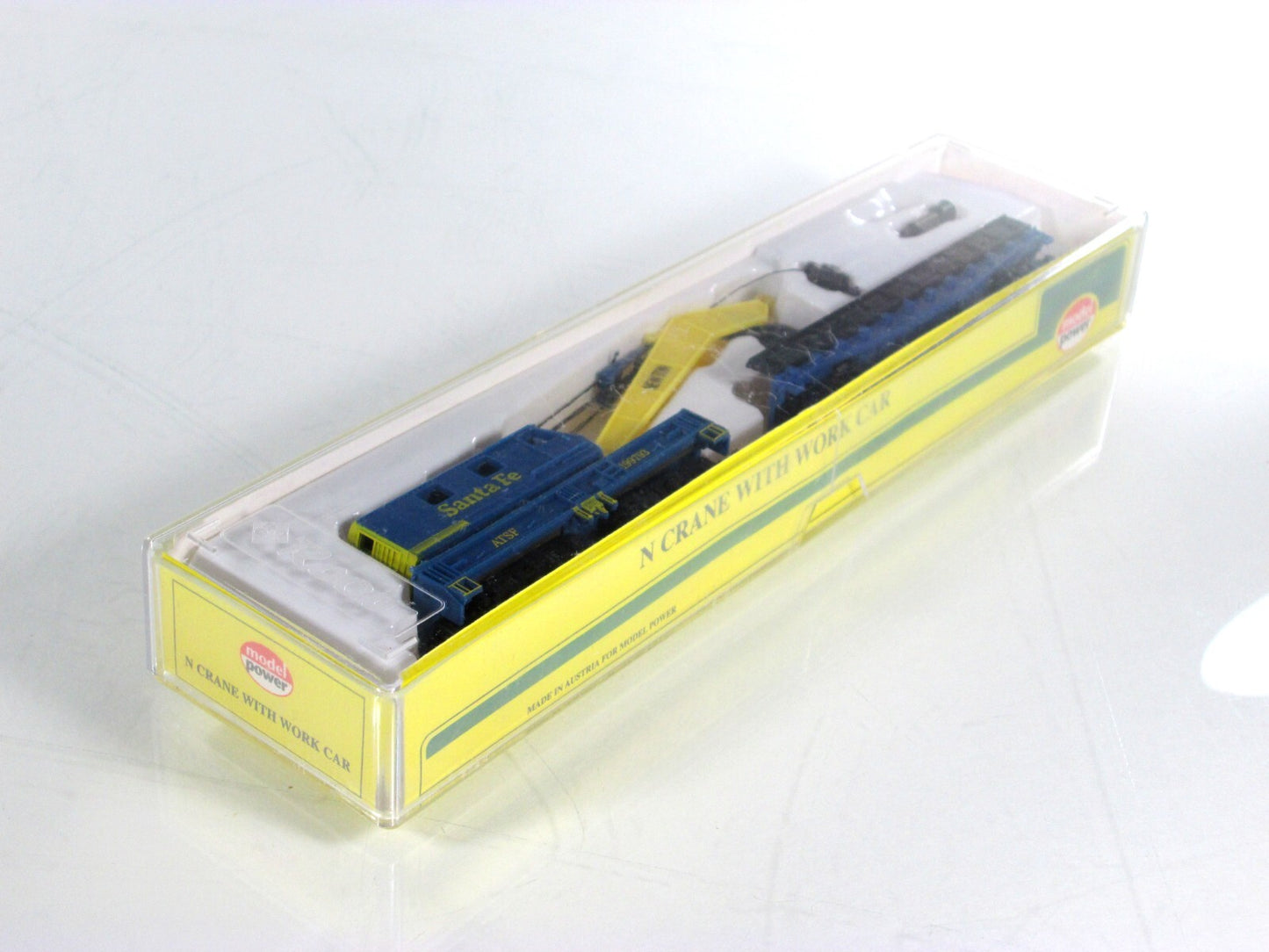 N Scale **SANTA FE*** MOW Boom Crane #199793, Flat Car Tender - Model Power 3162
