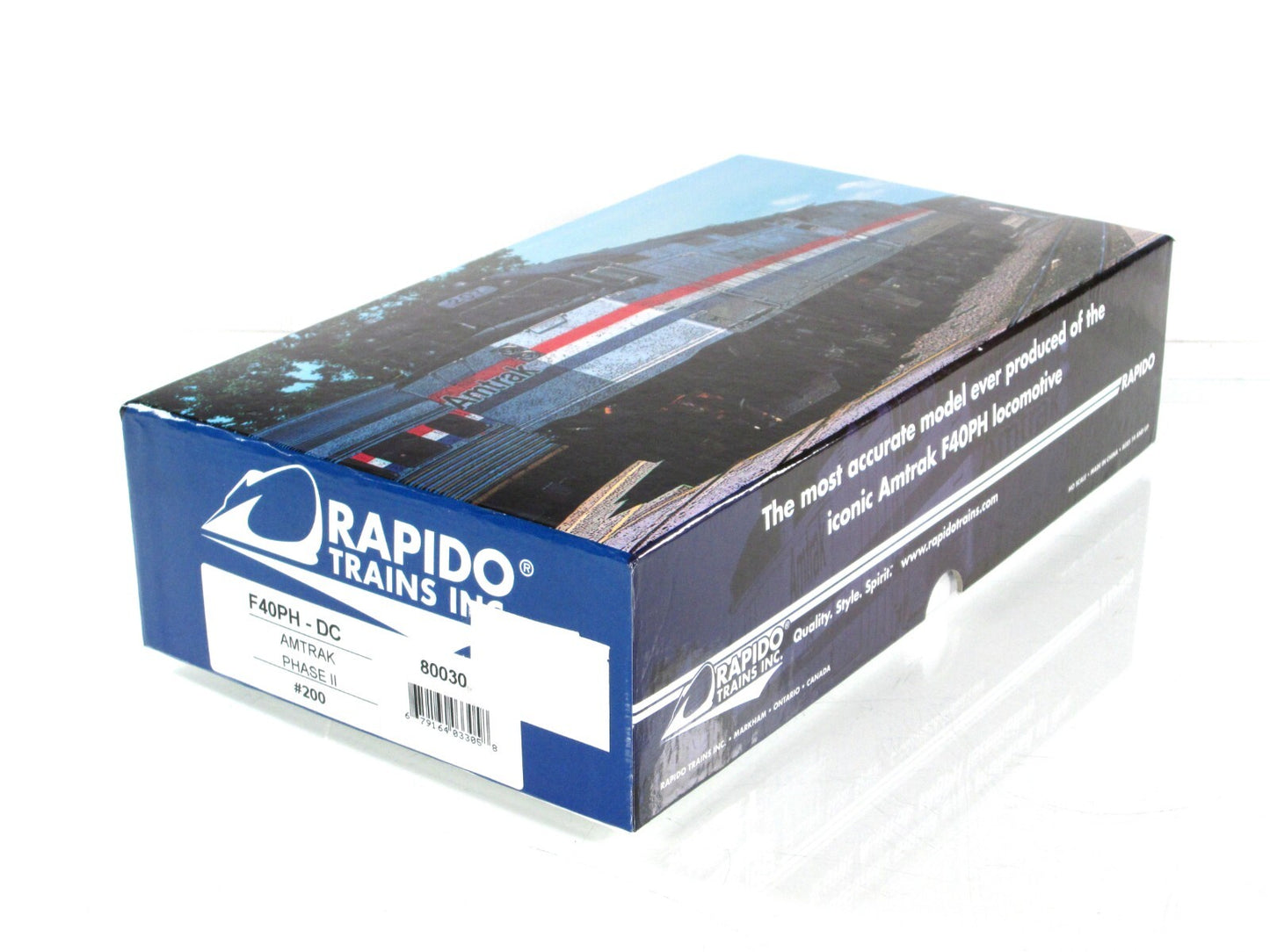 HO Scale **AMTRAK** F40PH Locomotive Phase II #200 -Rapido Trains 80030, DCC Rdy