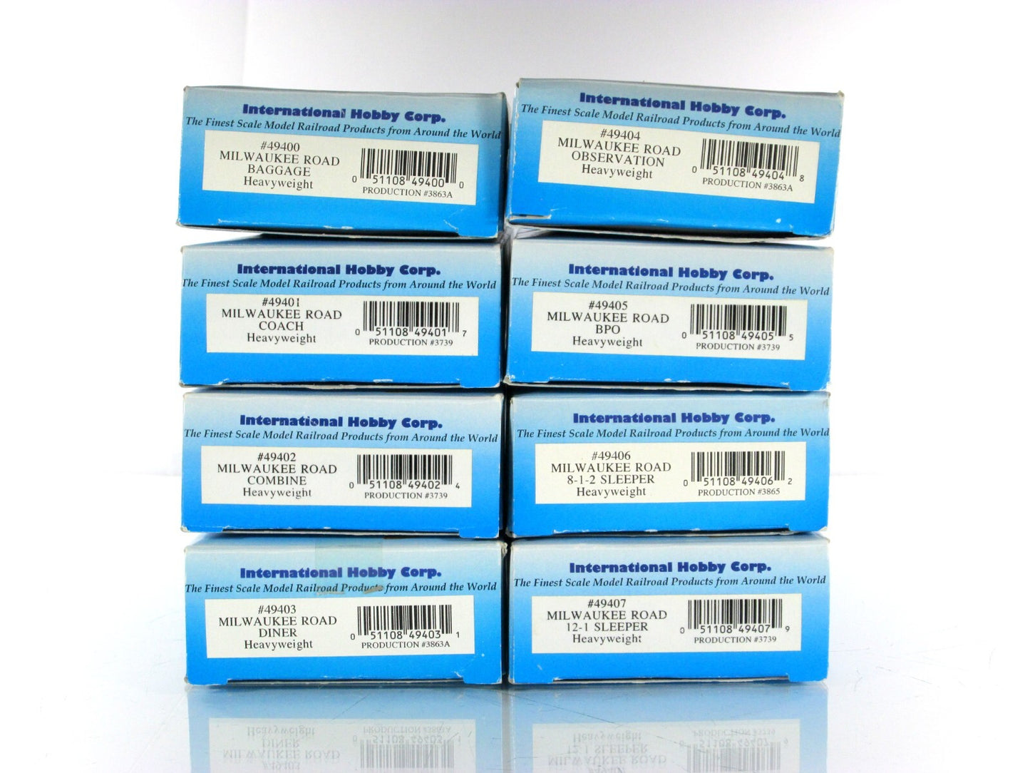 HO Scale ***MILWAUKEE ROAD*** Heavyweight Passenger Car 8-Pack Set --- IHC 49408