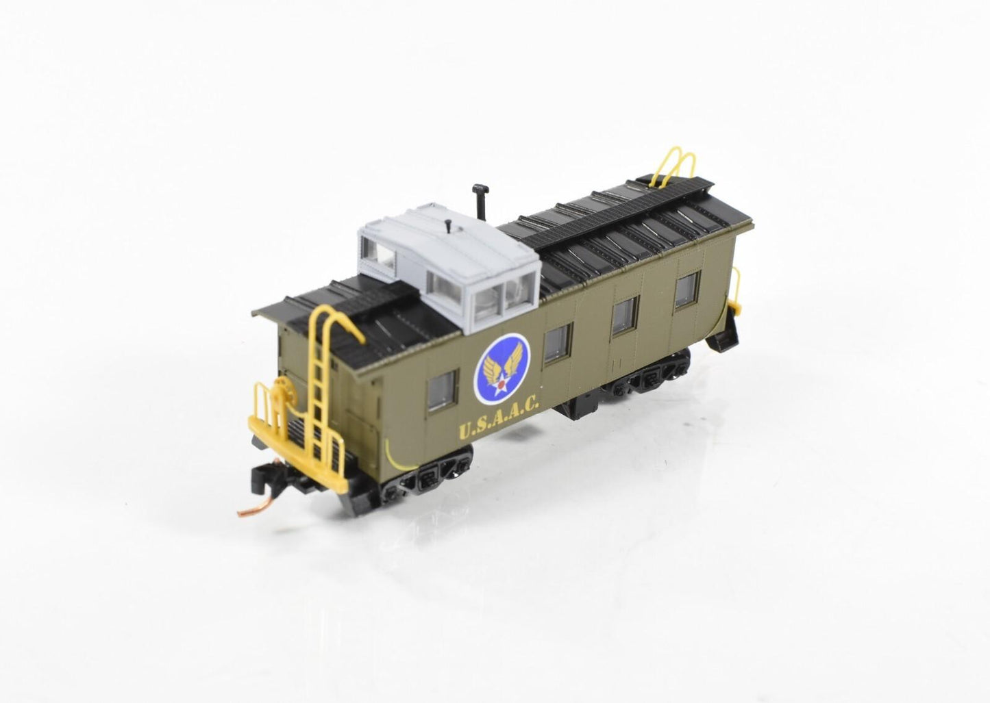 N Scale ***US Army Air Corps*** Nose Art Caboose - Micro Trains 10000340 **RARE