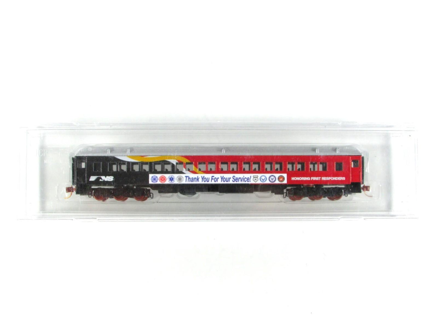 N Scale ***Norfolk Southern FIRST RESPONDERS*** Coach --- Micro Trains NSE *RARE