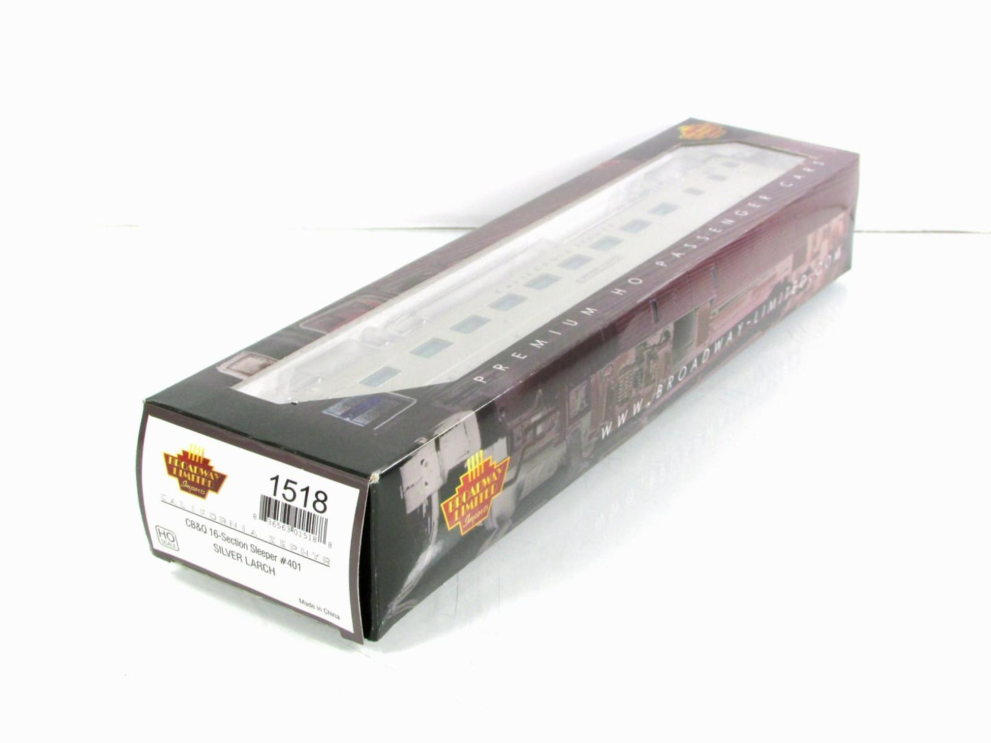 HO Scale ***CB&Q CA ZEPHYR*** SILVER LARCH Sleeper 401 -- Broadway 1518, Lighted