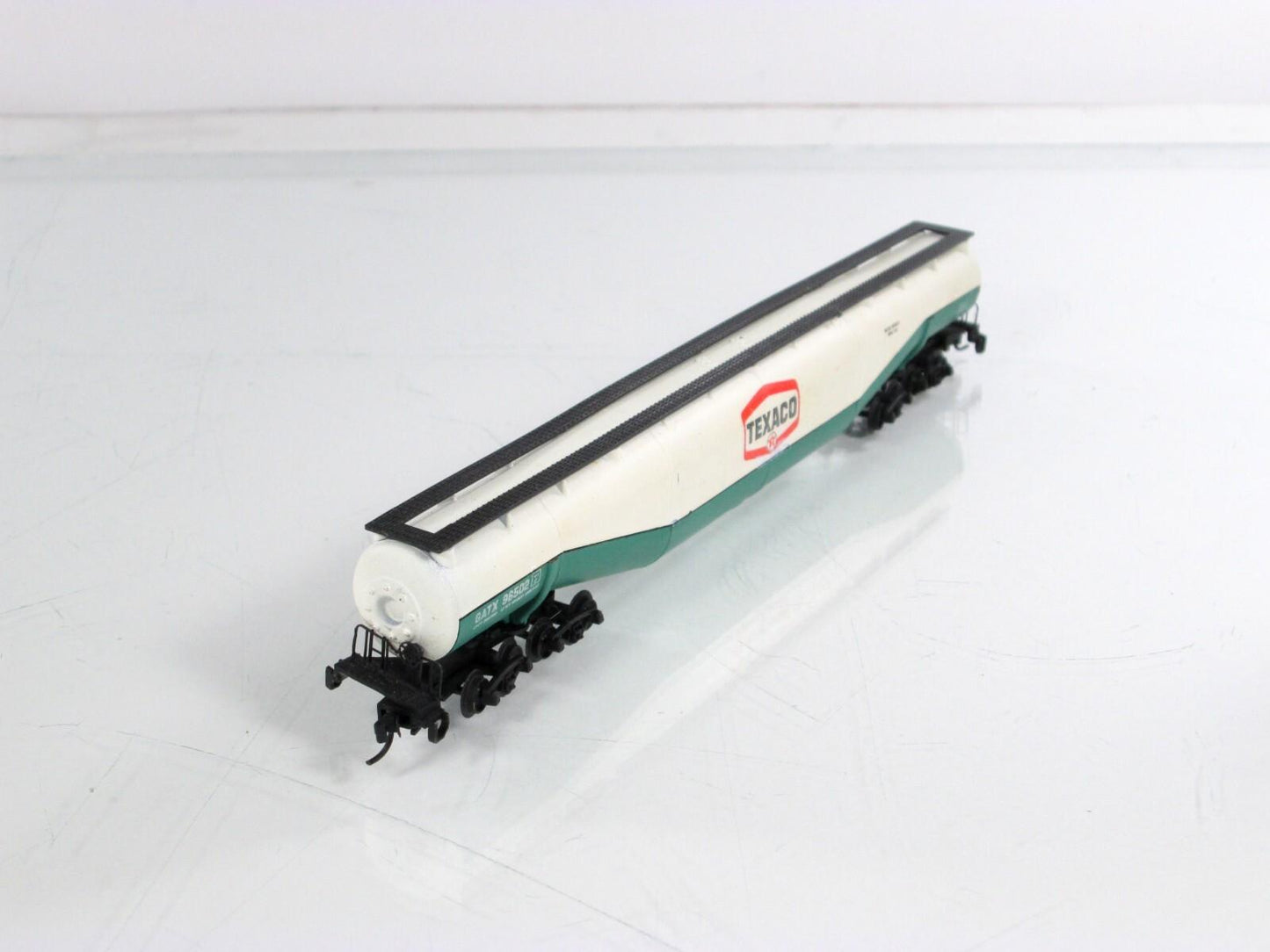 N Scale **TEXACO** 94' Jumbo Tanker, GATX 96502 -Atlas 3112, Micro Trains Cplrs