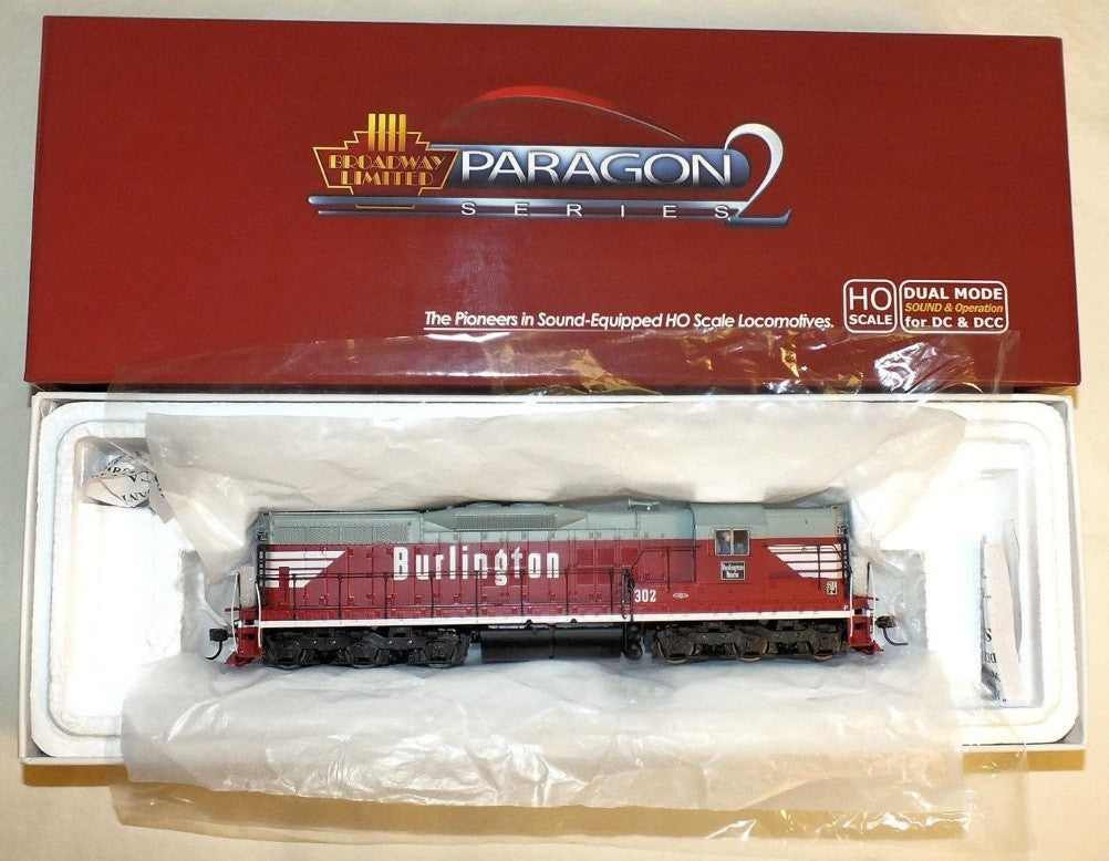 HO Scale **BURLINGTON** SD7 Diesel, CB&Q 302 - Broadway 2390, DCC Paragon2 Sound