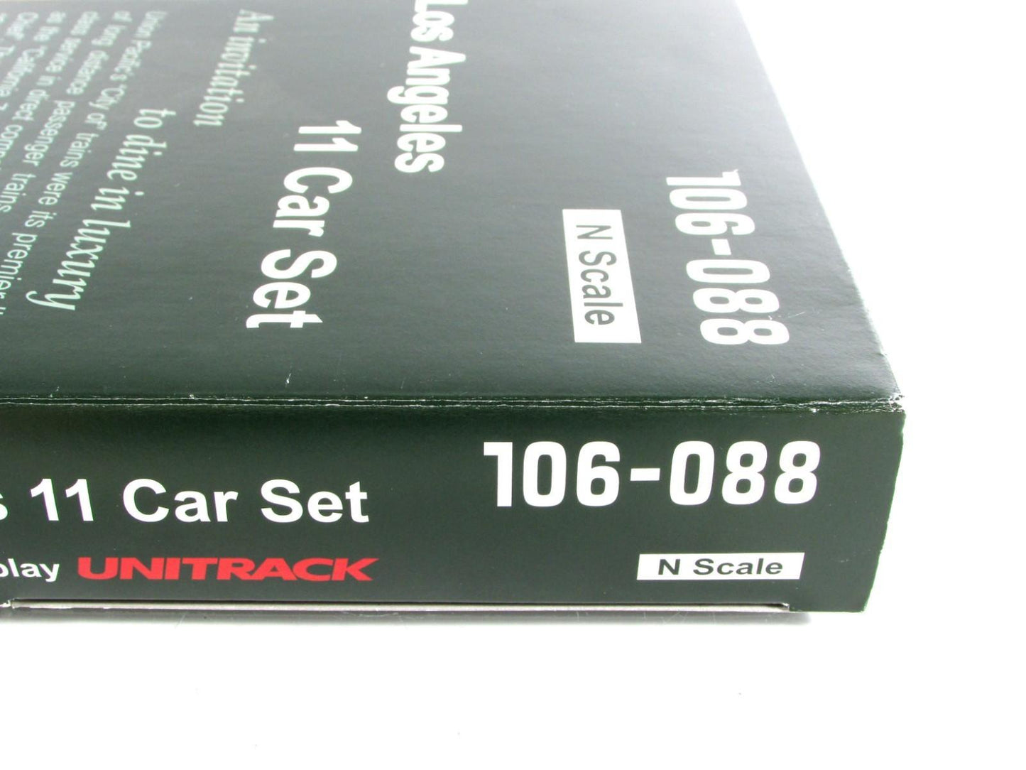 N Scale **UNION PACIFIC CITY of LOS ANGELES* 11-Car Passenger Set - Kato 106-088