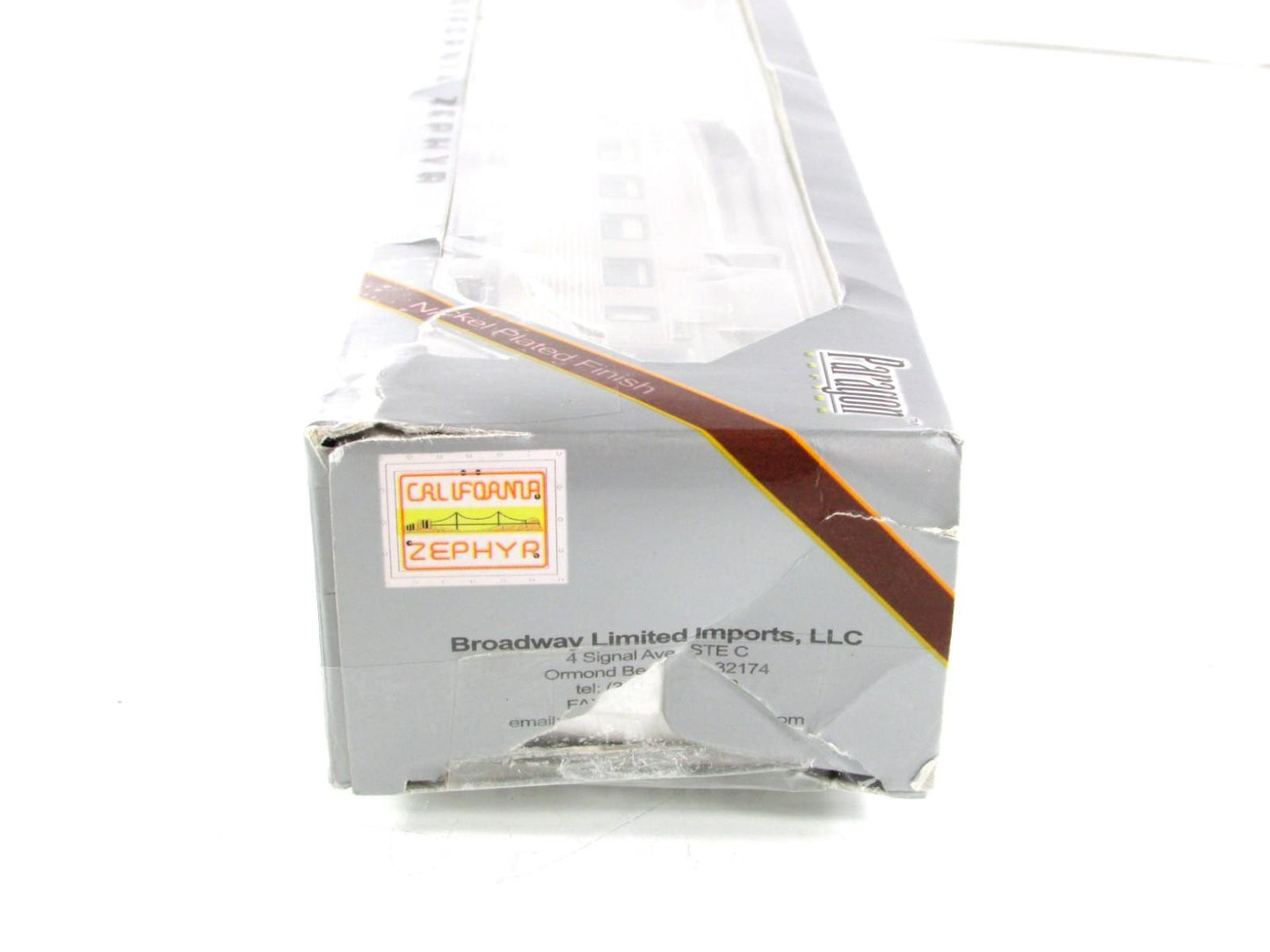 HO Scale *CBQ CALIFORNIA ZEPHYR* SILVER POINT Sleeper 423 -Broadway 507, Lighted