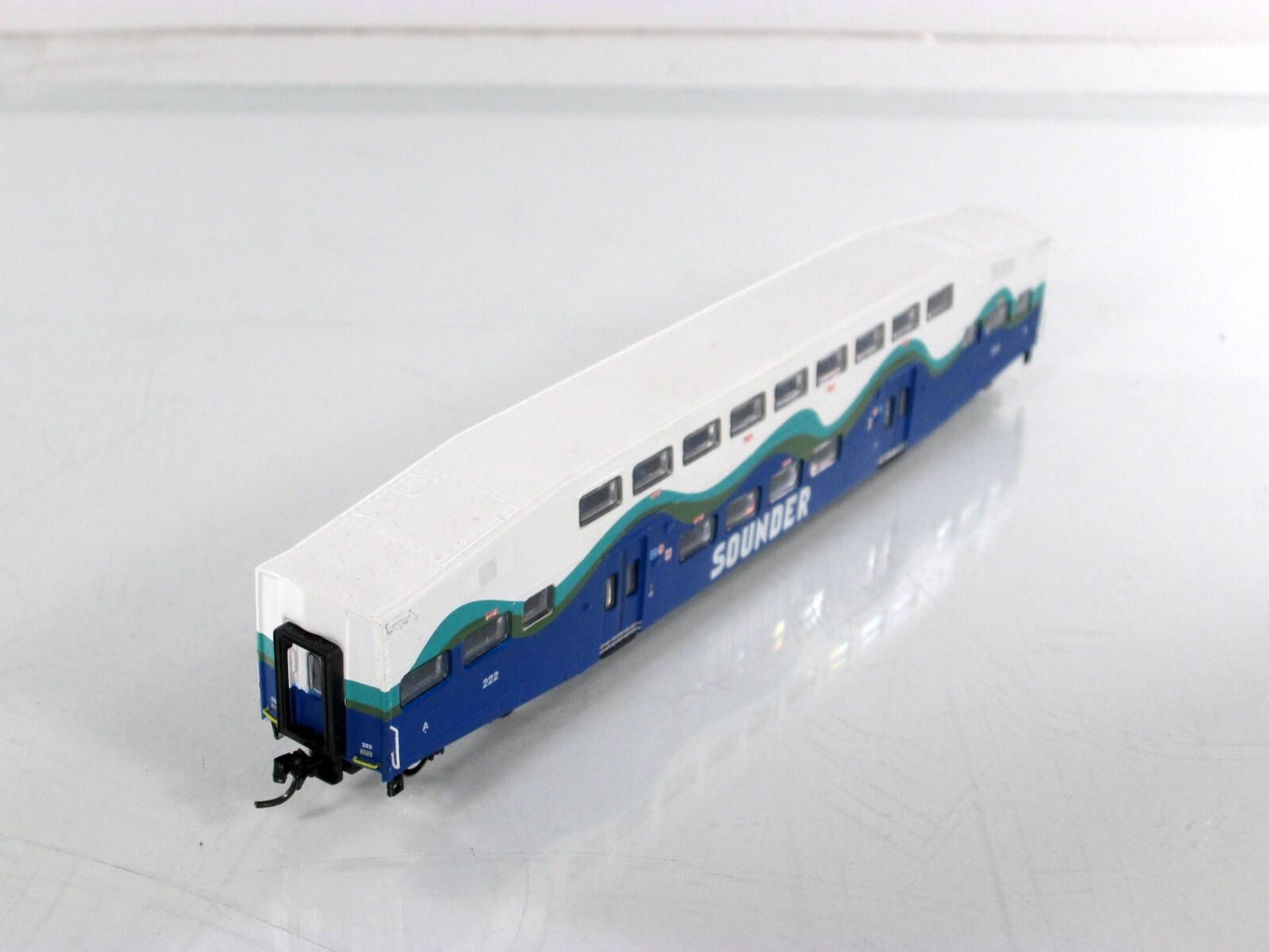 N Scale **SEATTLE SOUNDER** Bombardier Commuter Coach Car #222 - Athearn 10163