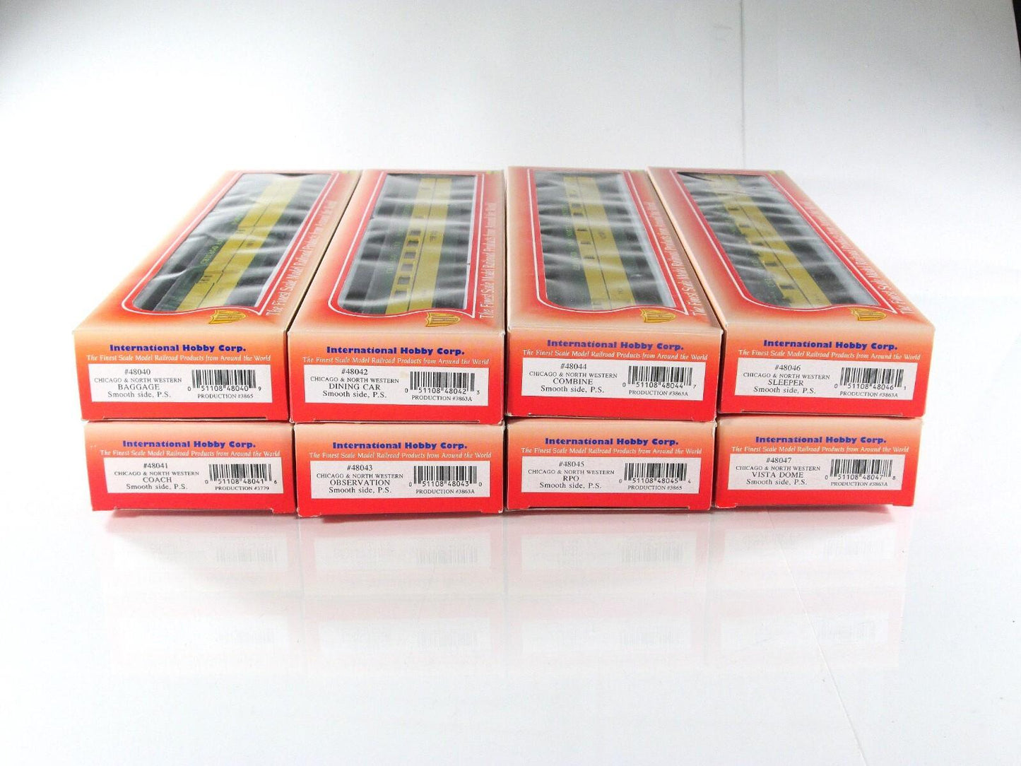 HO Scale CHICAGO NORTH WESTERN **The 400** Passenger Car 8-Pack Set -- IHC 48048