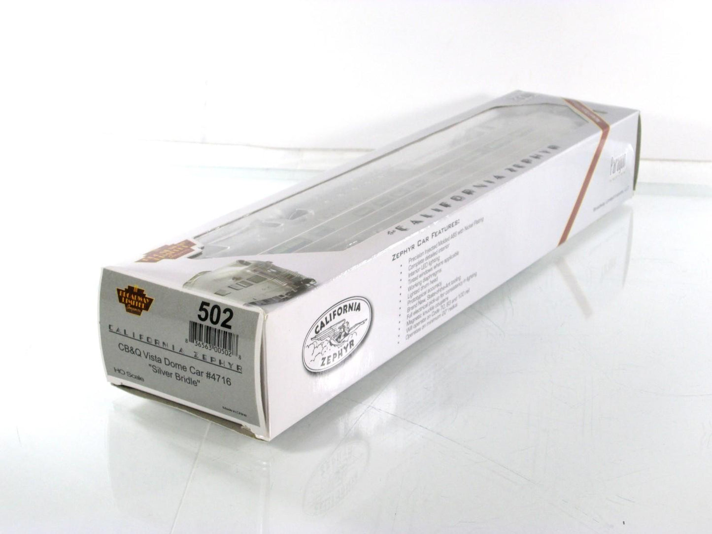 HO Scale **CB&Q CA ZEPHYR* SILVER BRIDLE Vista Dome 4716 --Broadway 502, Lighted