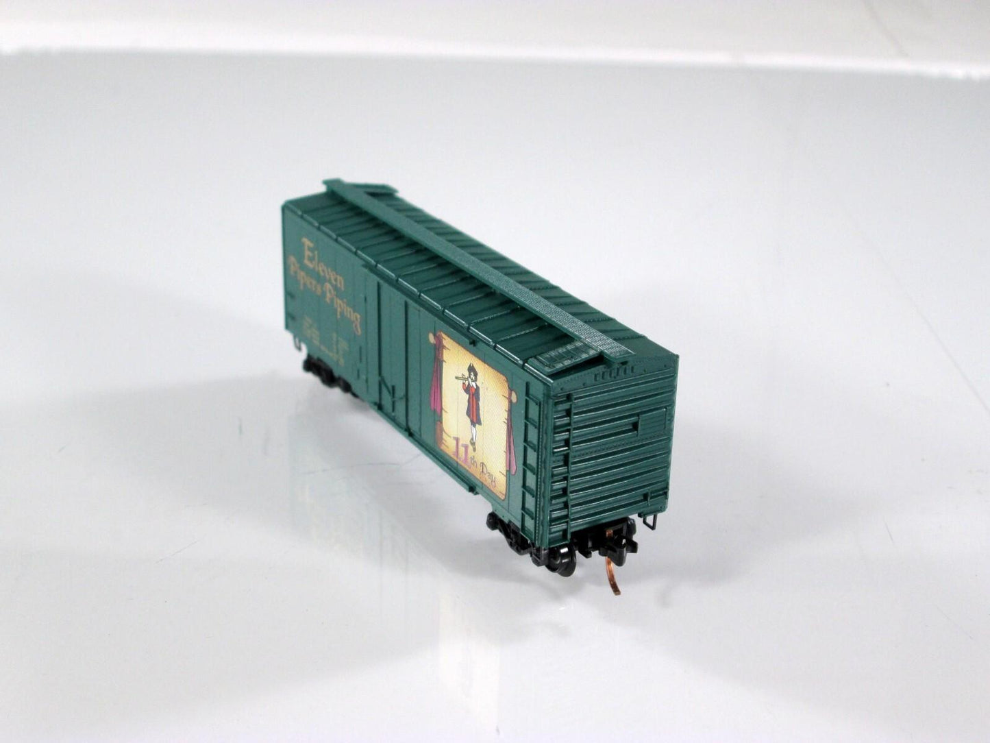 N Scale 12 Days Christmas *ELEVEN PIPERS PIPING* Box Car, -Micro Trains 02100511