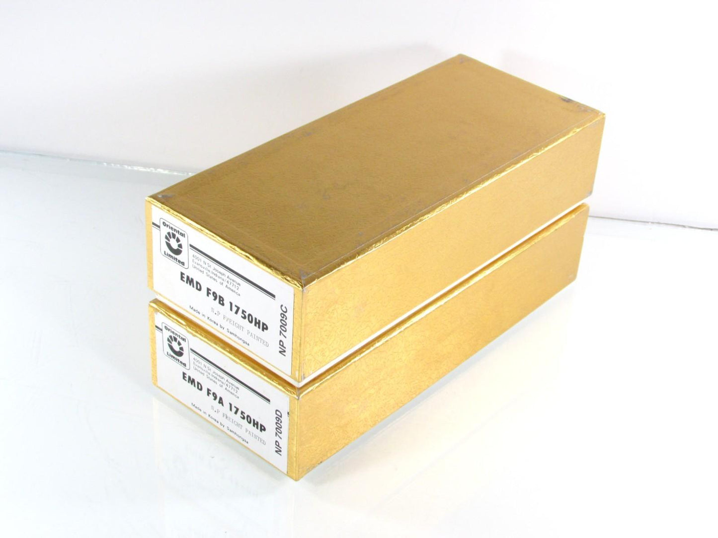 HO Scale BRASS ***NORTHERN PACIFIC*** EMD F9A-F9B 1750HP Locomotives ---Oriental