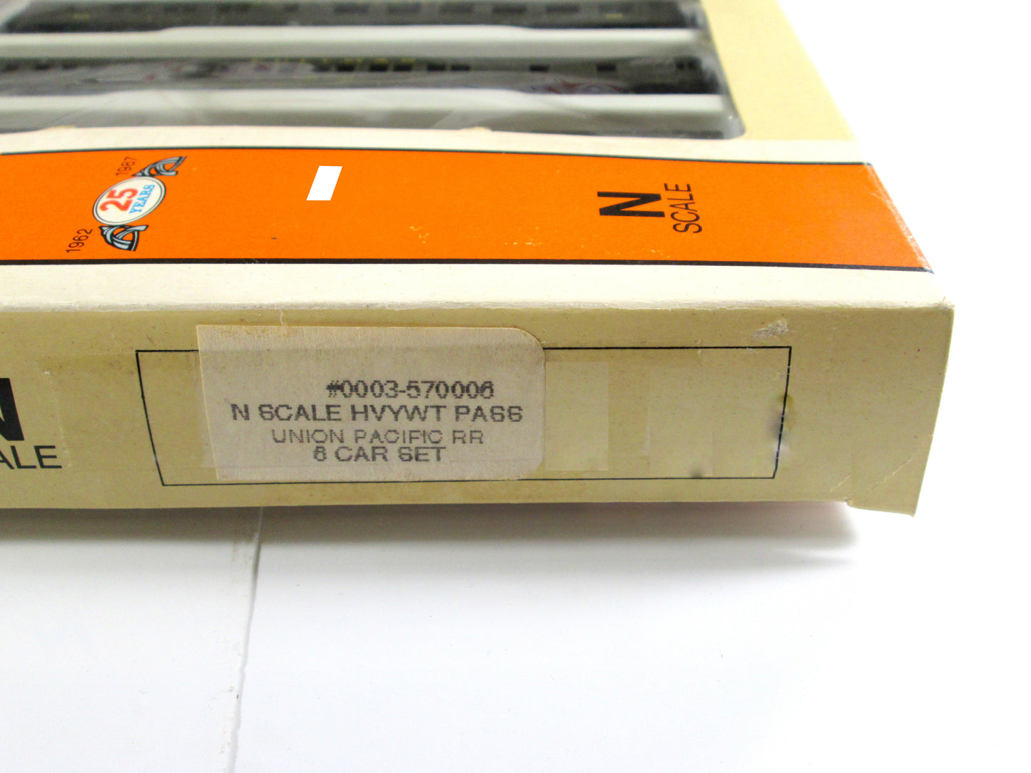 N Scale ***UNION PACIFIC*** HeavyWeight Passenger 6-Car Set ---- Con-Cor 570006