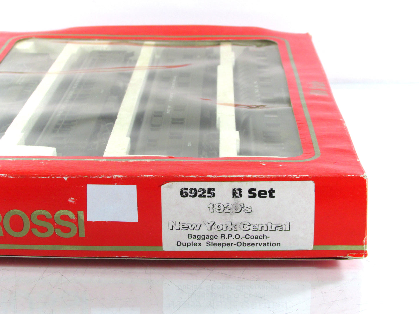HO Scale *NYC* 1920s Passenger Set B, Interiors, Knuckle Cplrs - Rivarossi 6925