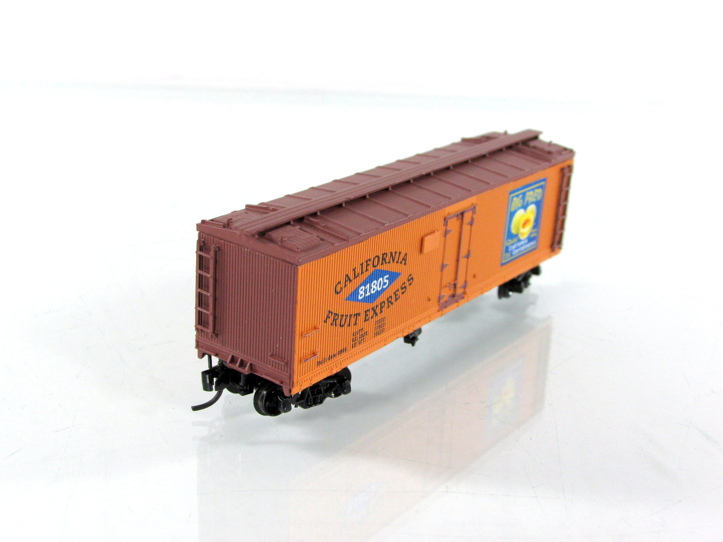 N Scale *CALIFORNIA FRUIT EXPRESS* Big Fred Reefer #81805, Micro Trains Special