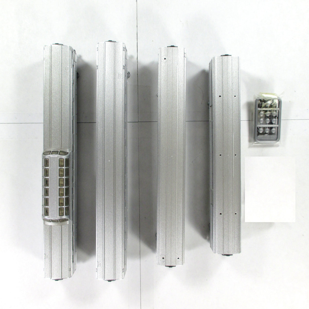 N Scale *SANTA FE* Lightweight Corrugated Passenger 4-Car Set B - Kato 106-1603