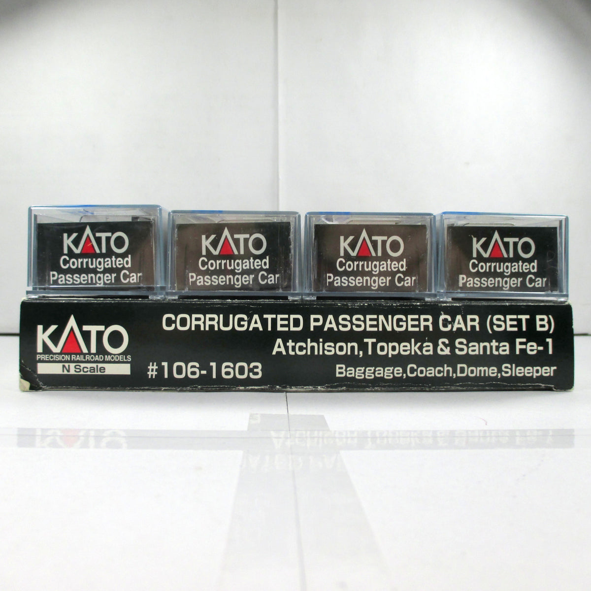N Scale *SANTA FE* Lightweight Corrugated Passenger 4-Car Set B - Kato 106-1603