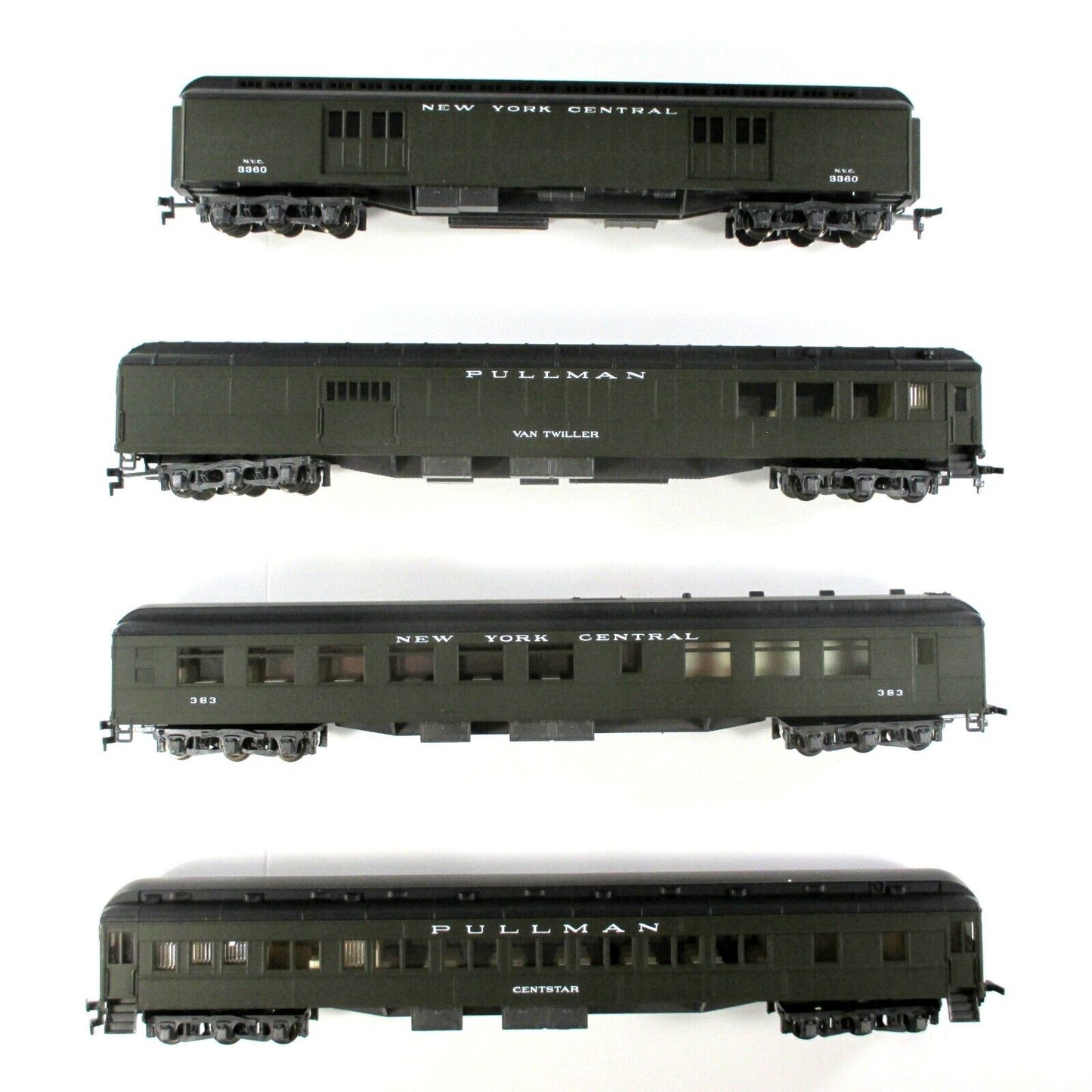 HO Scale NEW YORK CENTRAL 1920s Passenger 4-Car Set A, Interiors -Rivarossi 6924