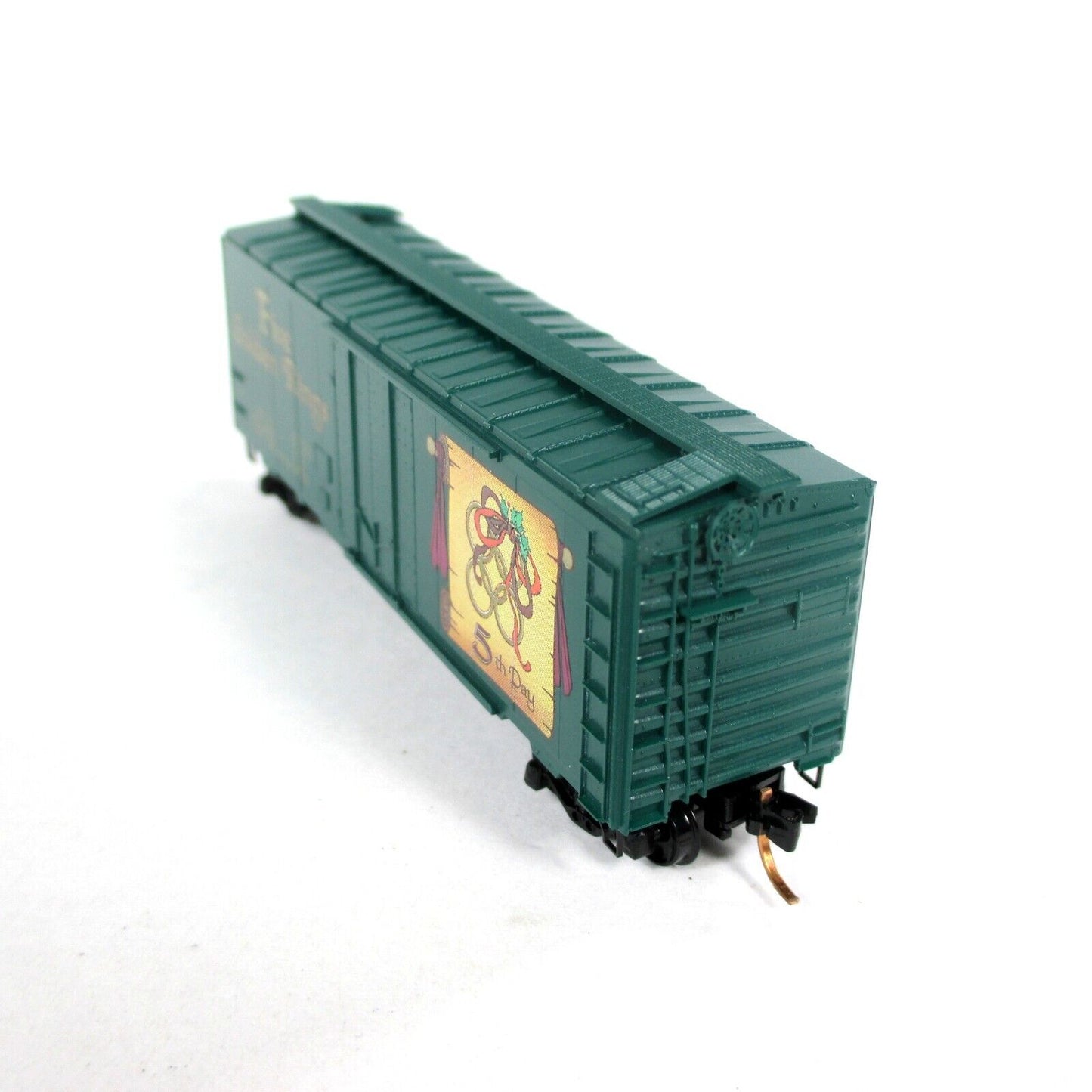 N Scale **FIVE GOLDEN RINGS** 12 Days Christmas Box Car -- Micro Trains 02100505