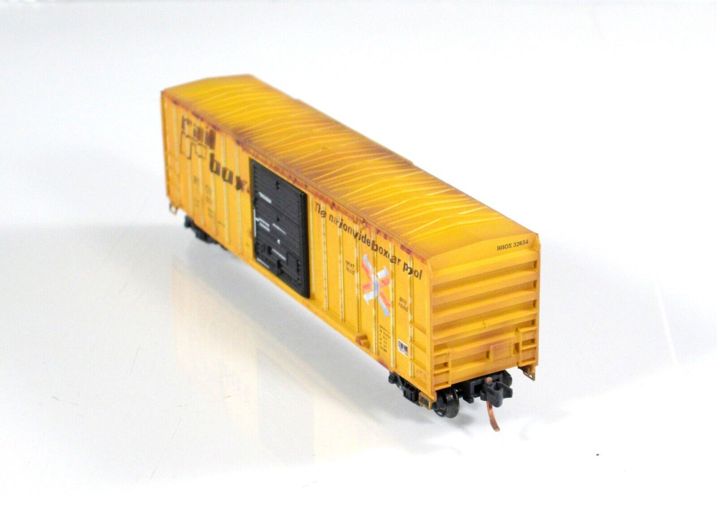 N Scale **RAILBOX GRAFFITI** Box Car #32654 - Micro Trains NSE MTL 16-212 *RARE*
