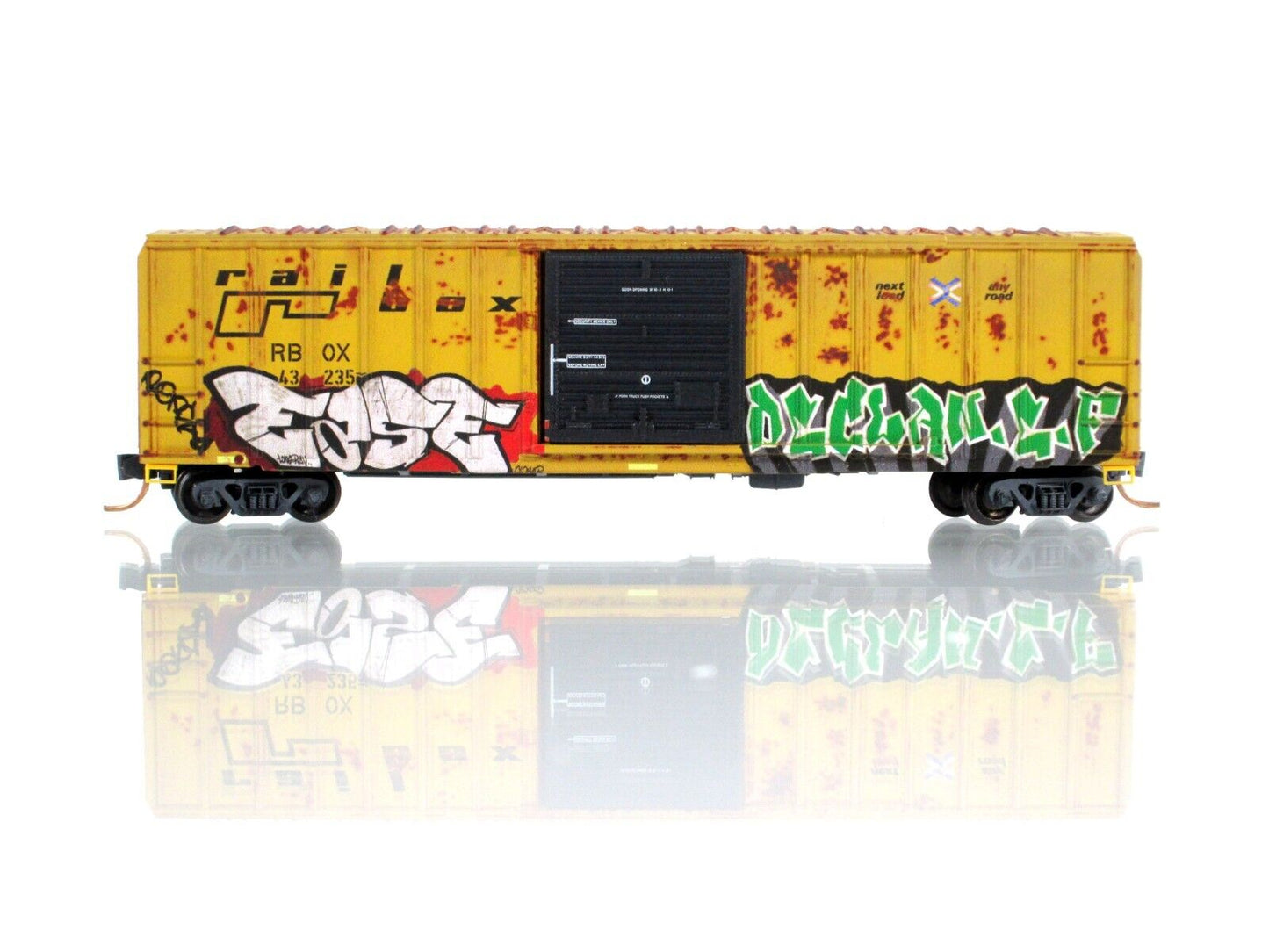 N Scale RAILBOX  **Bubble Gum Day**  GRAFFITI Box Car - Micro Trains 02544566