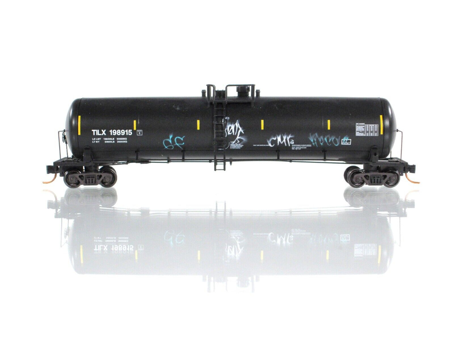 N Scale **TRINITY LEASING** Weathered & Graffiti Tank Car -Micro Trains 11044420