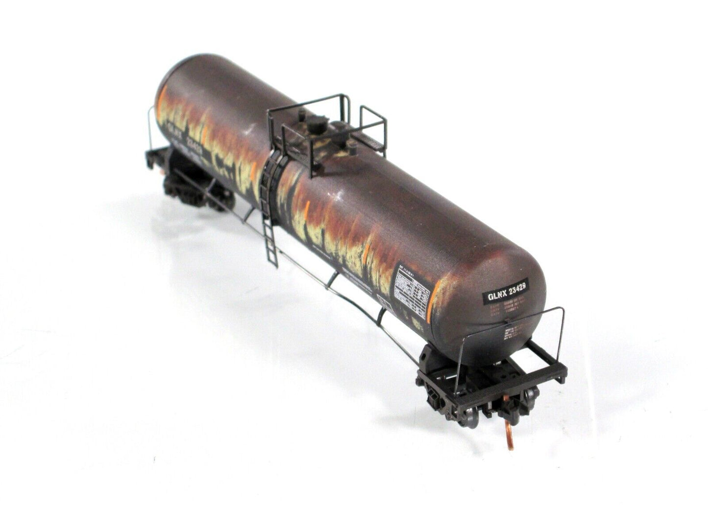 N Scale **GLNX** Weathered 56' Tank Car - Micro Trains 11044370