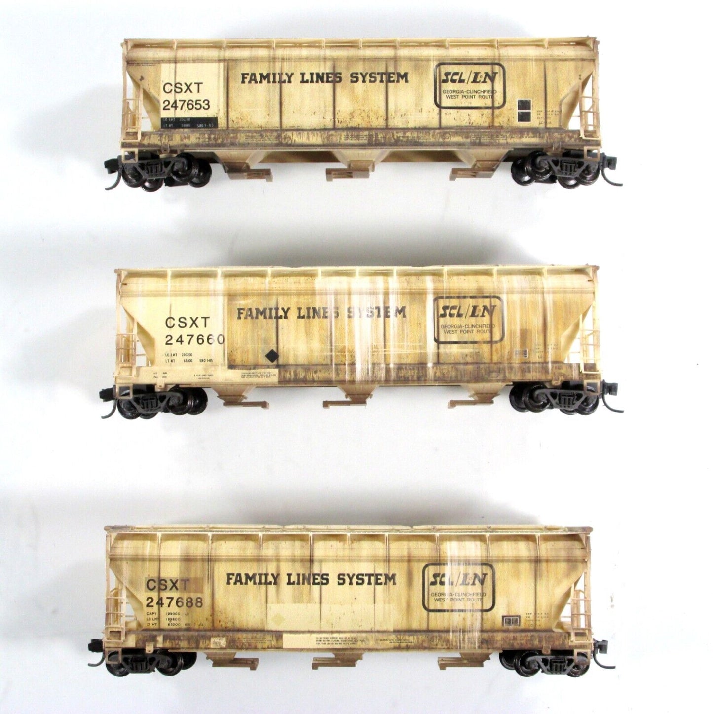 N Scale **CSX / ex-FAMILY LINES** Weathered Hopper 3-Set - Micro Trains 99305610