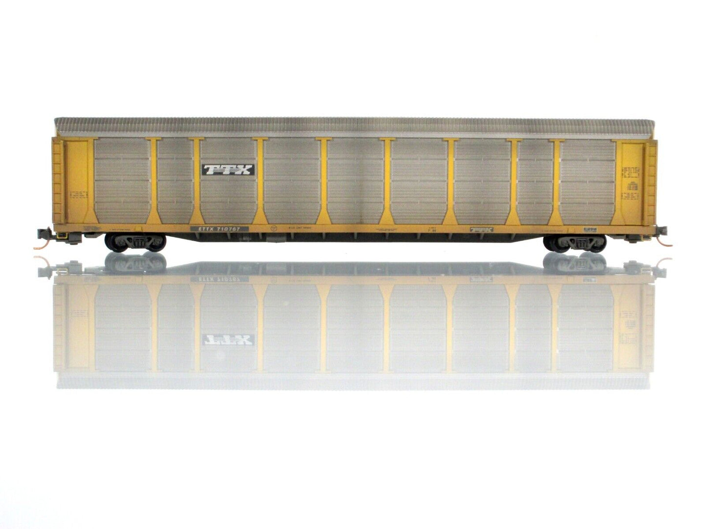 N Scale **TRAILER TRAIN** Weathered & Graffiti Auto Rack - Micro Trains 11144023