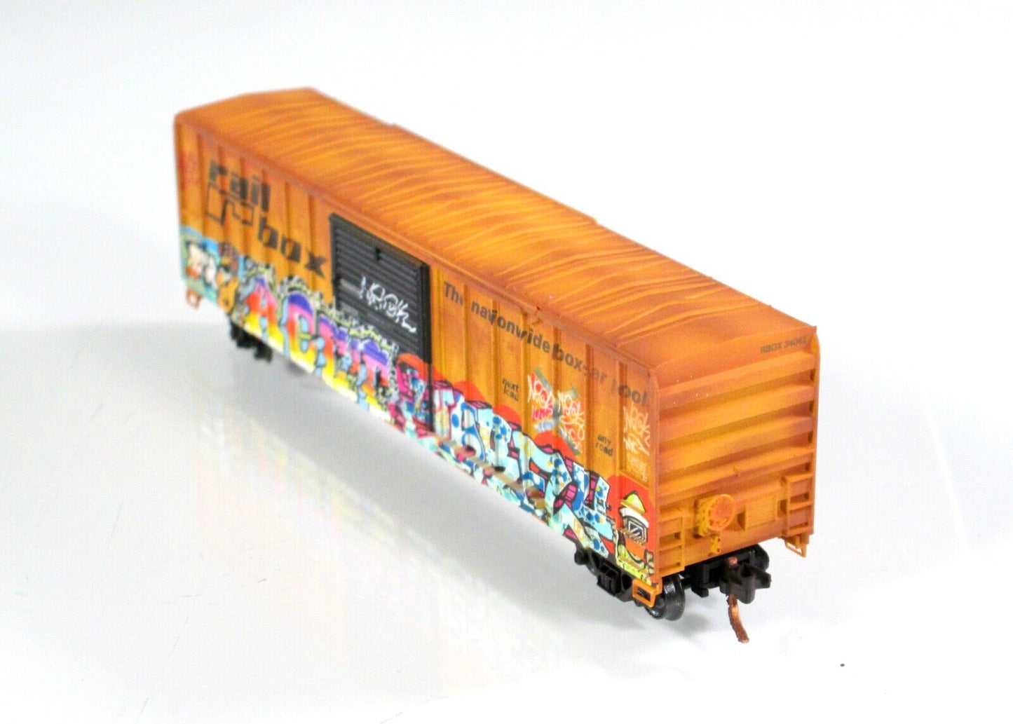 N Scale **RAILBOX GRAFFITI** Box Car #34042 - Micro Trains NSE MTL 17-67 *RARE*