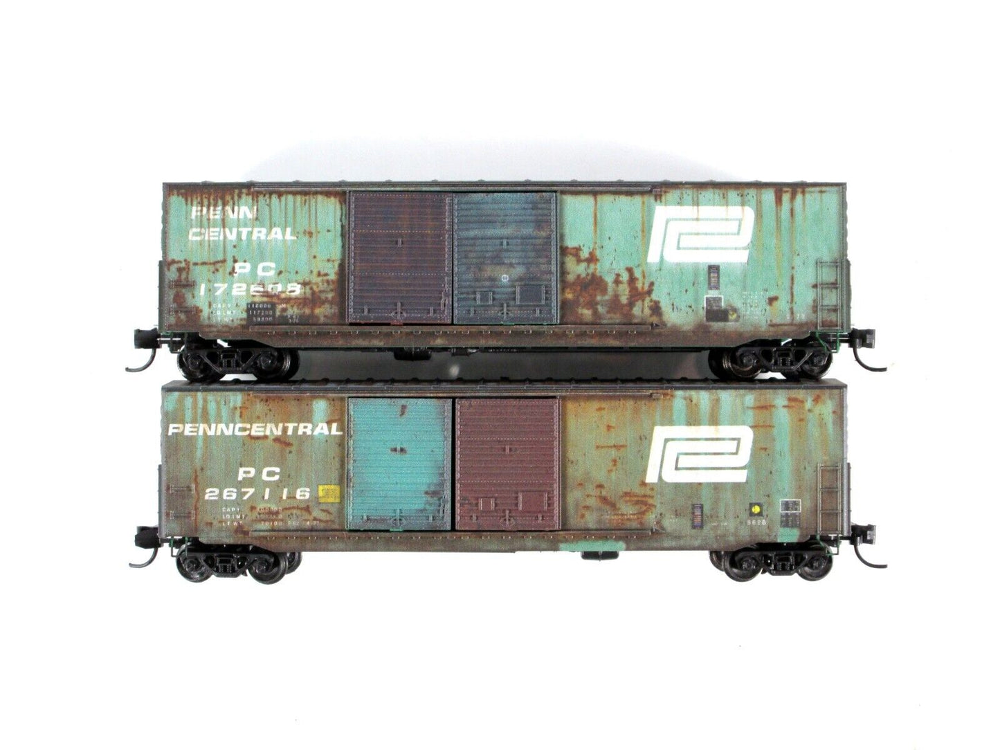 N Scale **PENN CENTRAL** Weathered Box Car 2-Pack Set - Micro Trains 99305840