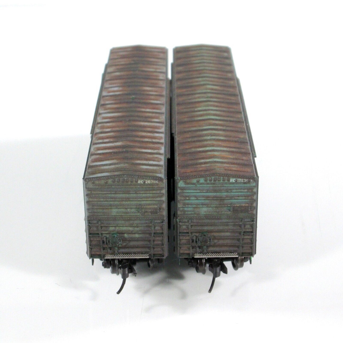 N Scale **PENN CENTRAL** Weathered Box Car 2-Pack Set - Micro Trains 99305840