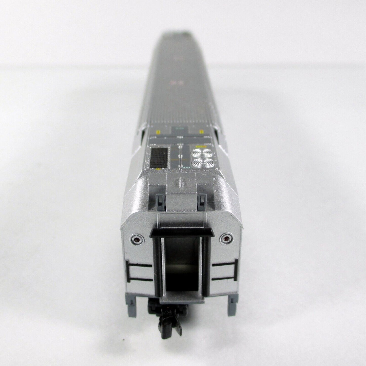 N Scale NEW JERSEY TRANSIT Multi-Level Coach, Interior, #7007 - Atlas 40 004 044